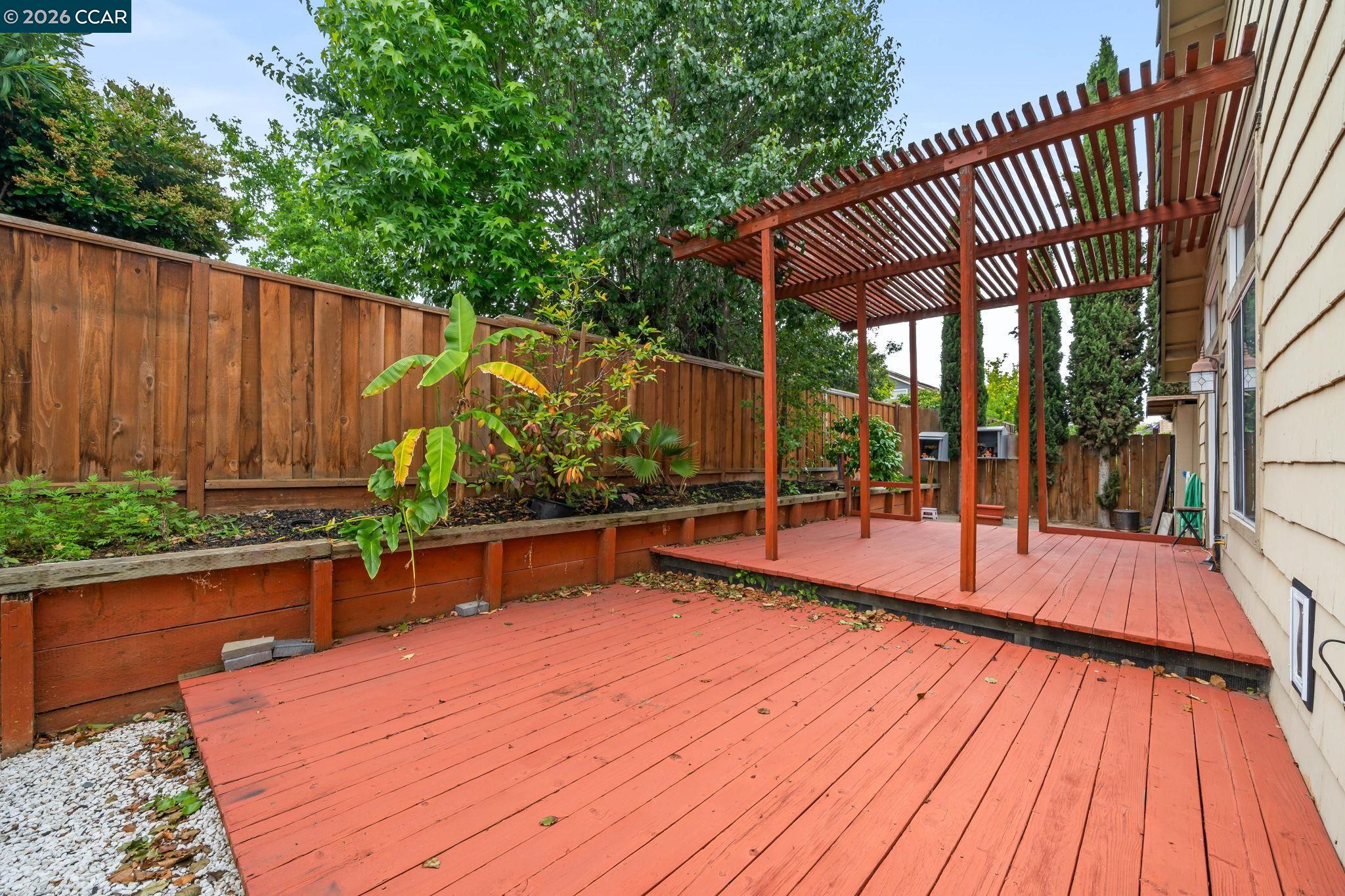 207 Babbling Brook Way, Pittsburg, CA, 94565