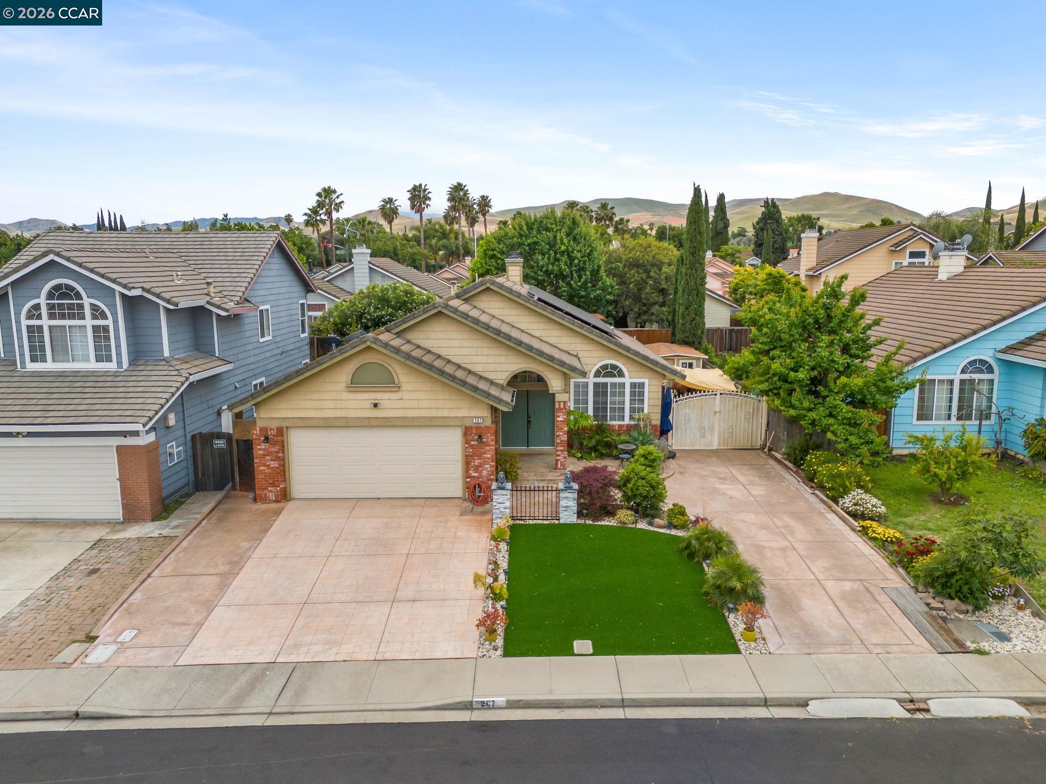 207 Babbling Brook Way, Pittsburg, CA, 94565