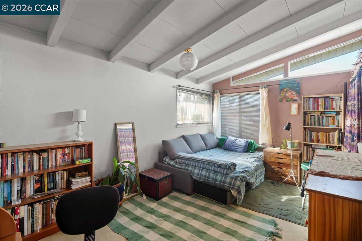 84 Monte Vista Ave, Oakland CA 94611 — photo 15