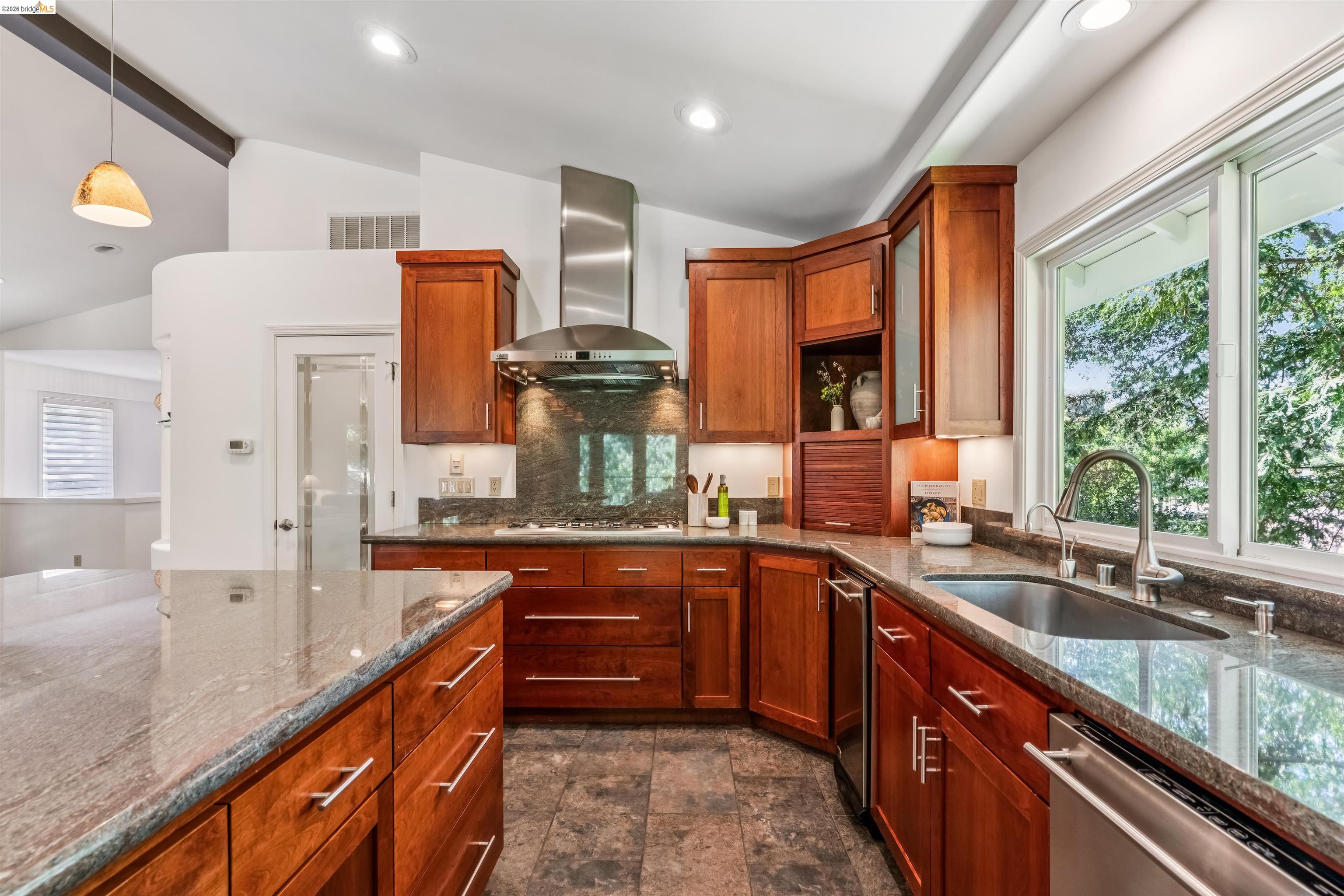 1035 Thompson Rd, Lafayette, CA, 94549
