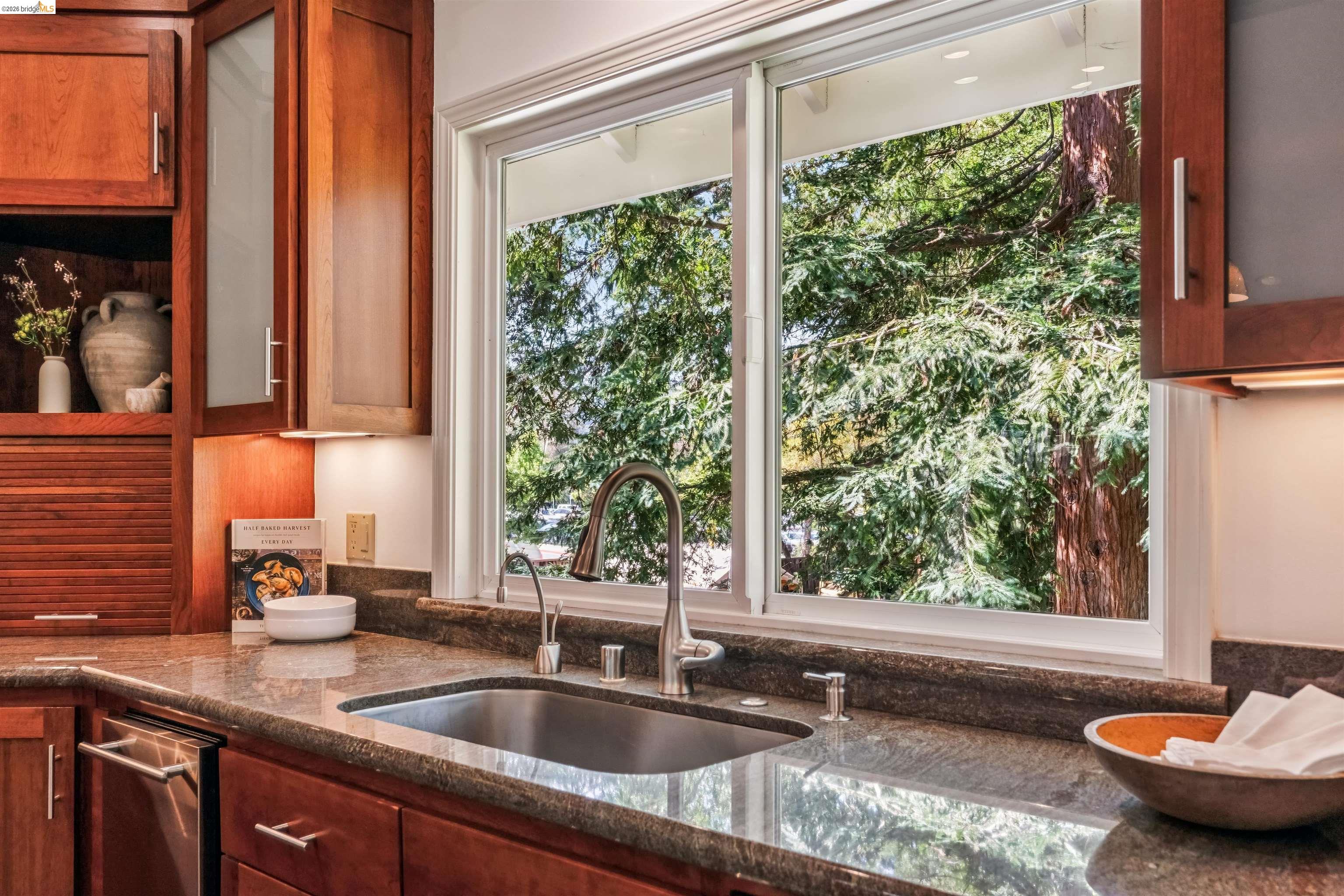 1035 Thompson Rd, Lafayette, CA, 94549