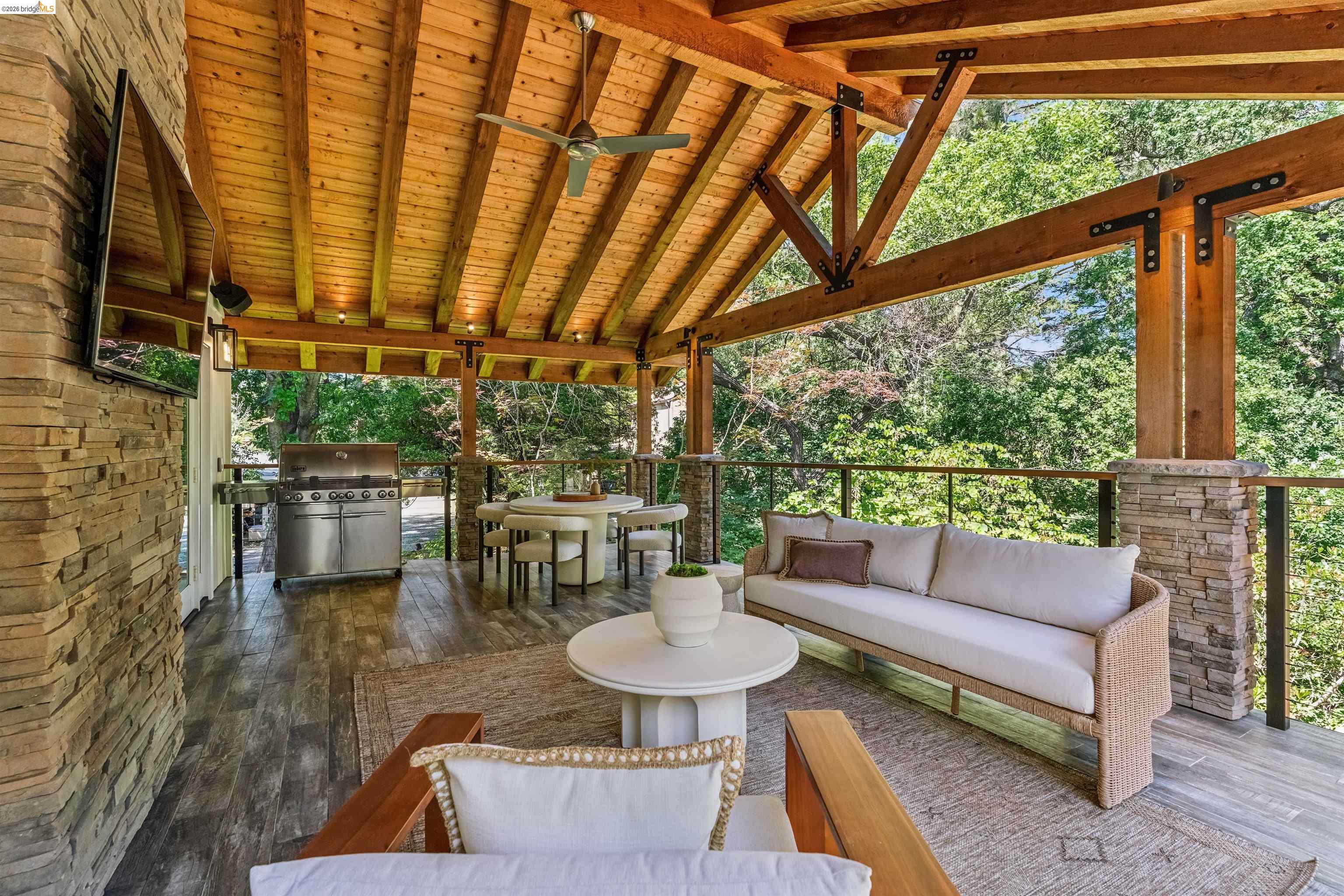 1035 Thompson Rd, Lafayette, CA, 94549