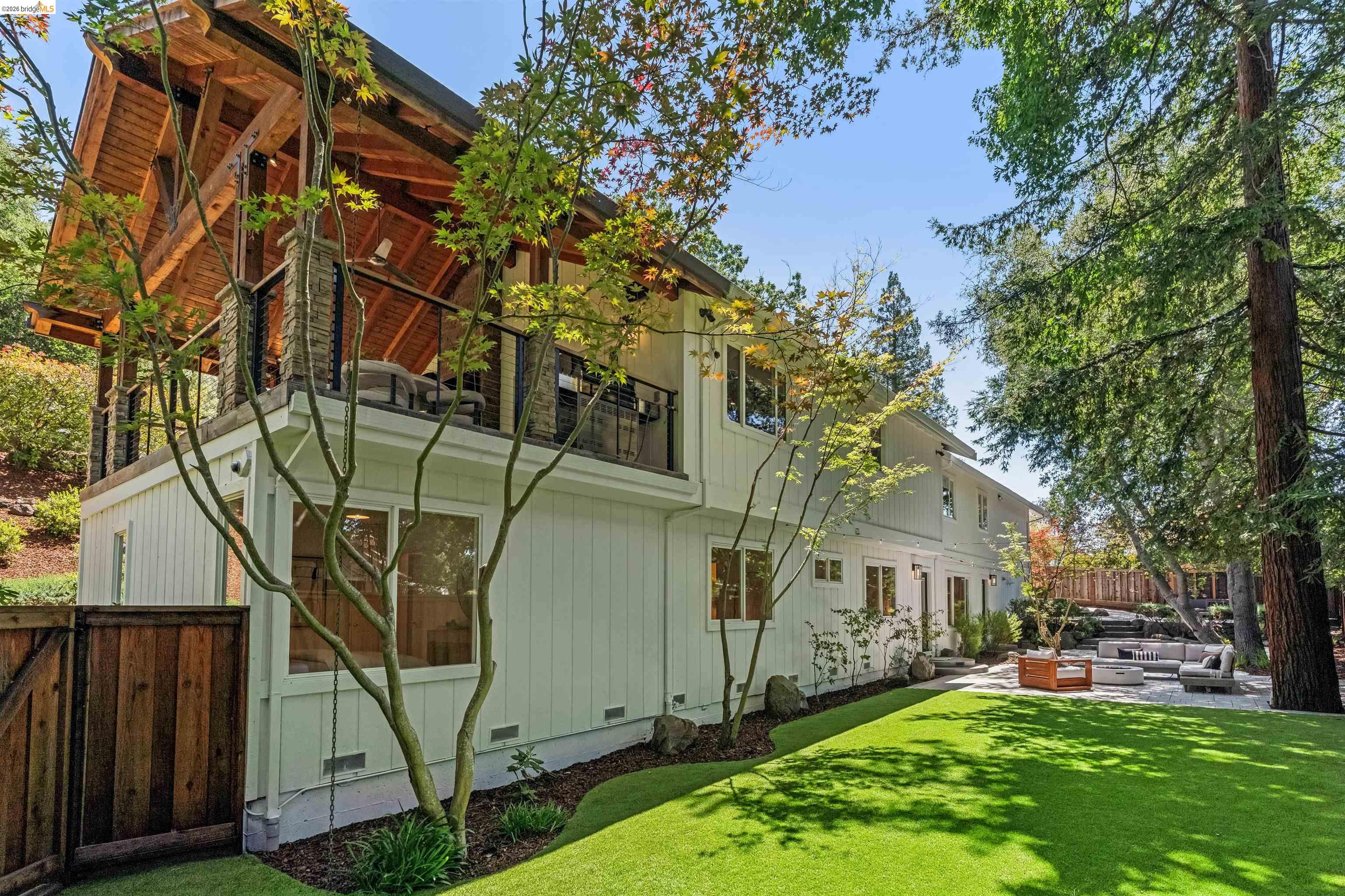 1035 Thompson Rd, Lafayette, CA, 94549
