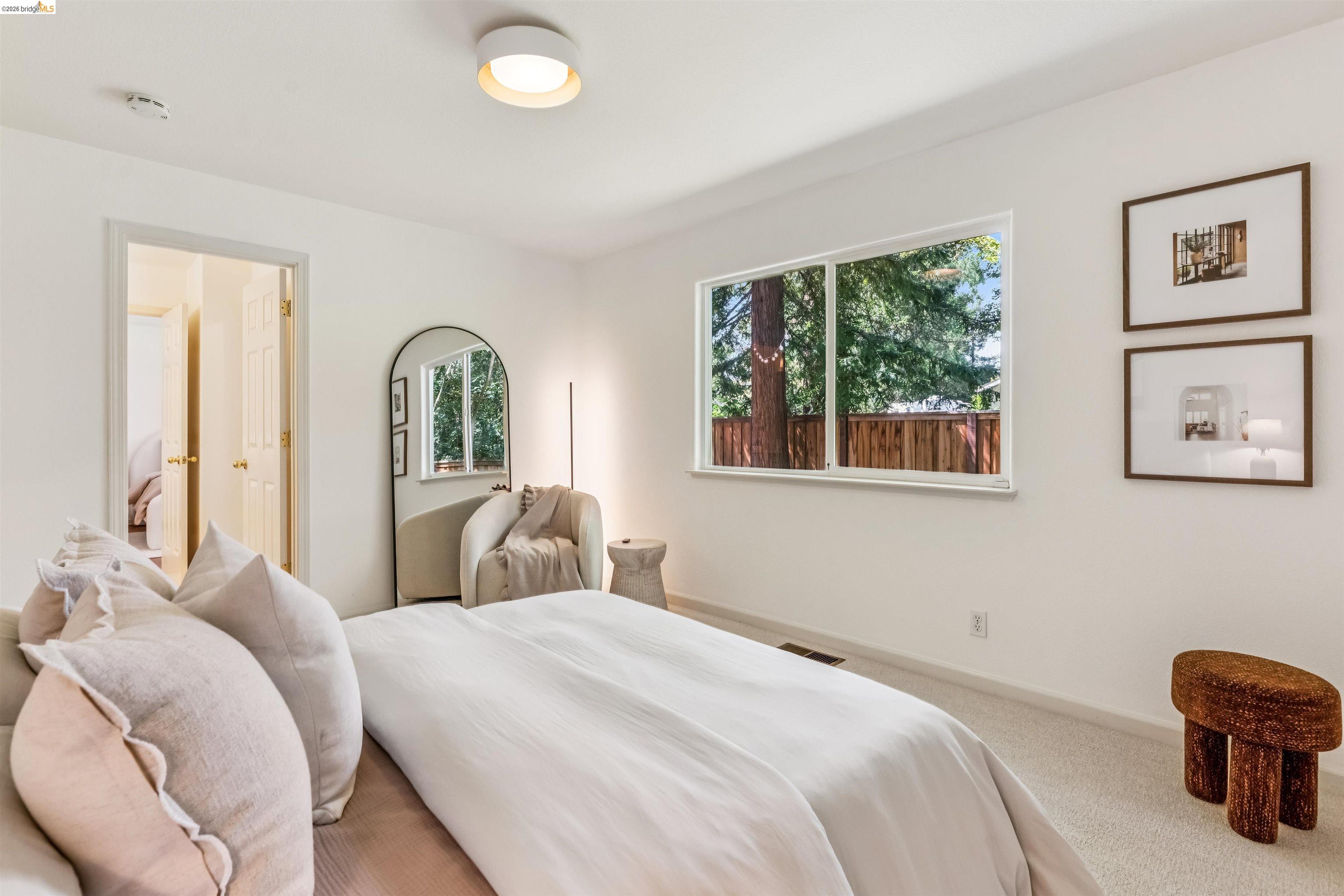 1035 Thompson Rd, Lafayette, CA, 94549