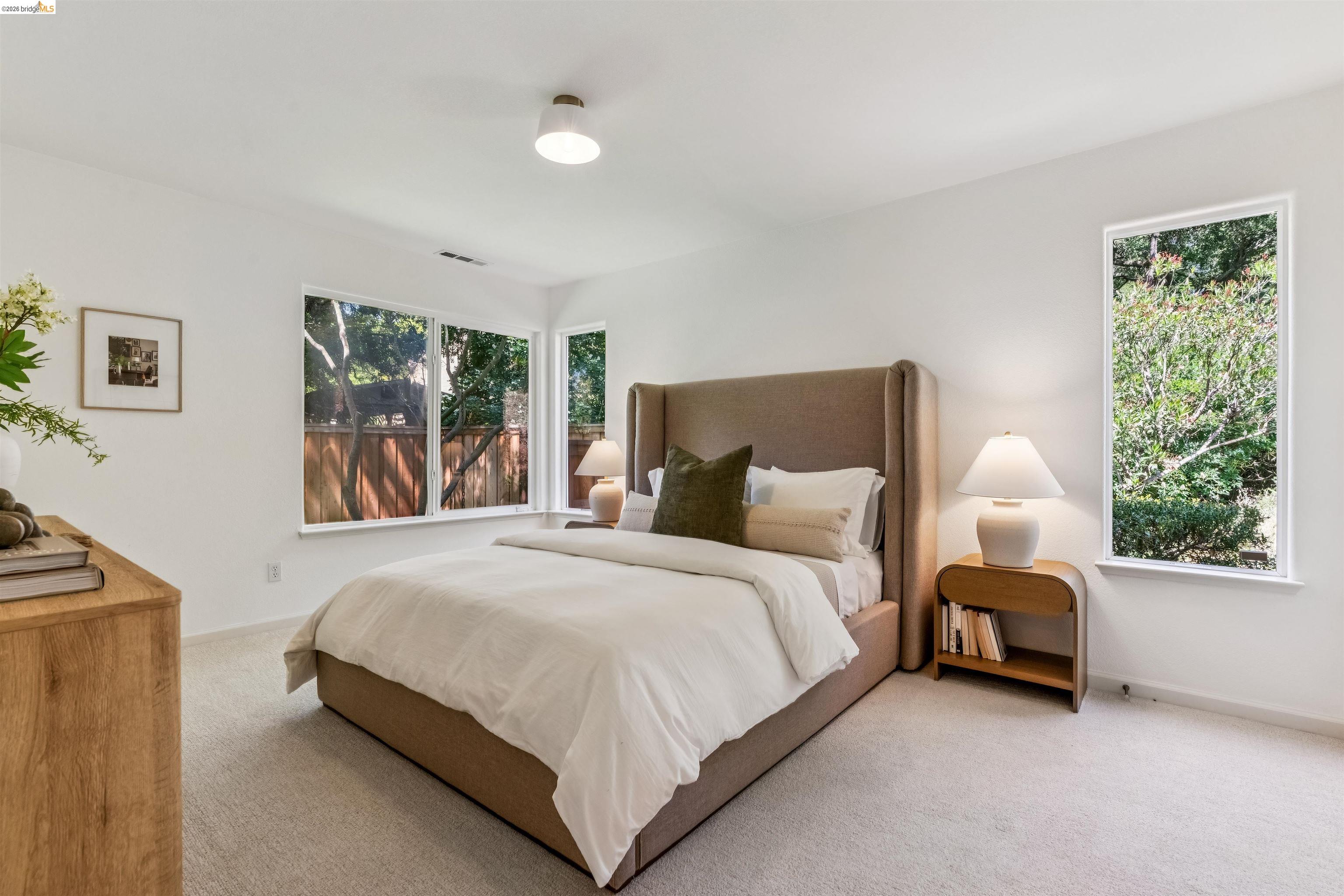 1035 Thompson Rd, Lafayette, CA, 94549