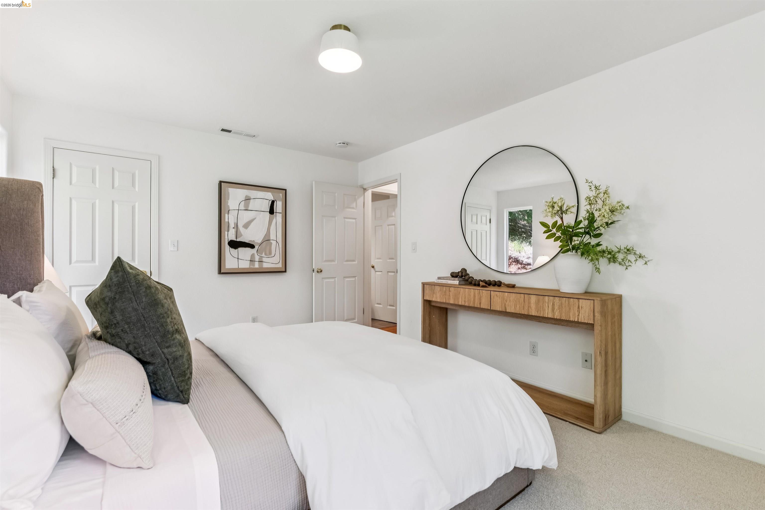 1035 Thompson Rd, Lafayette, CA, 94549