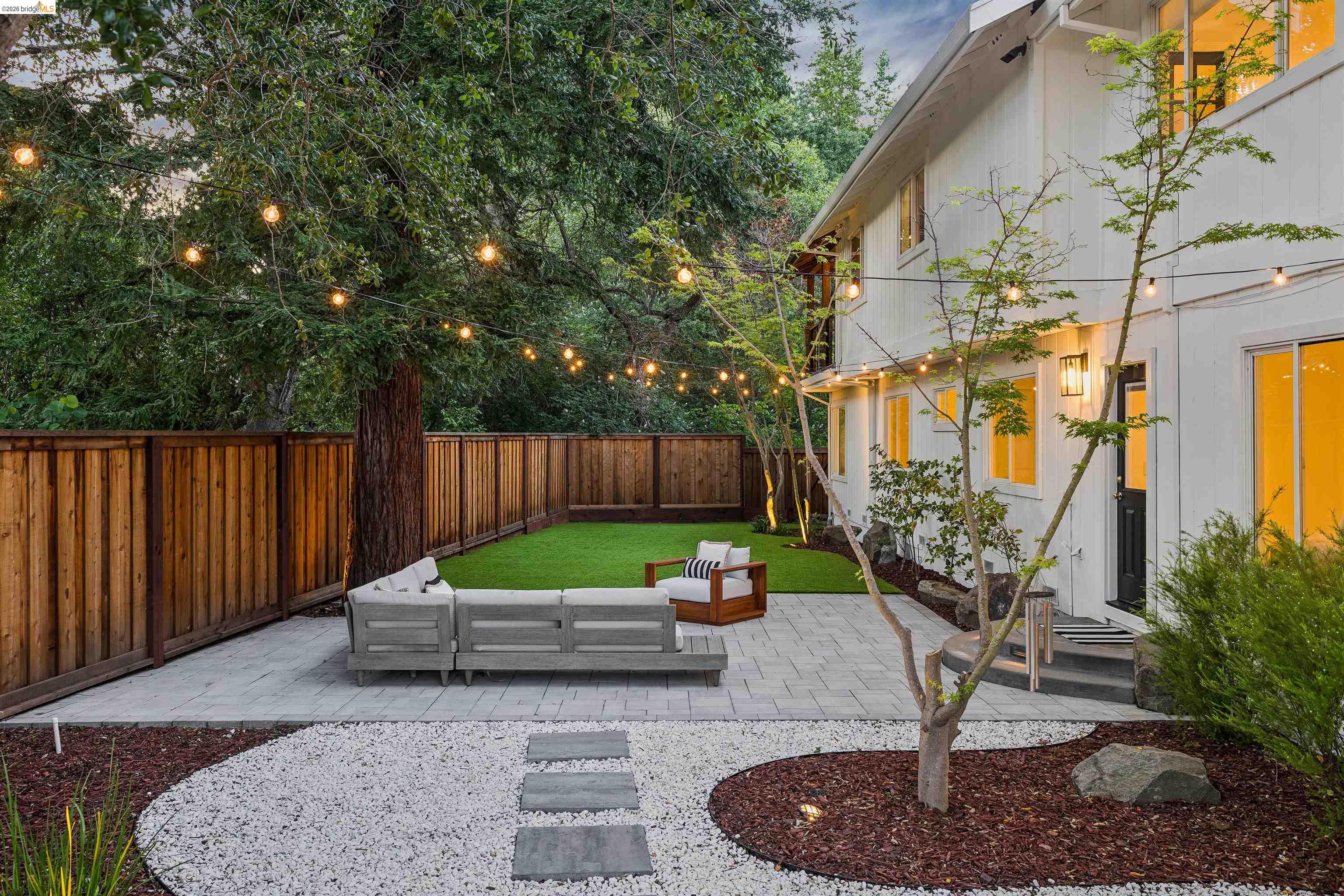 1035 Thompson Rd, Lafayette, CA, 94549
