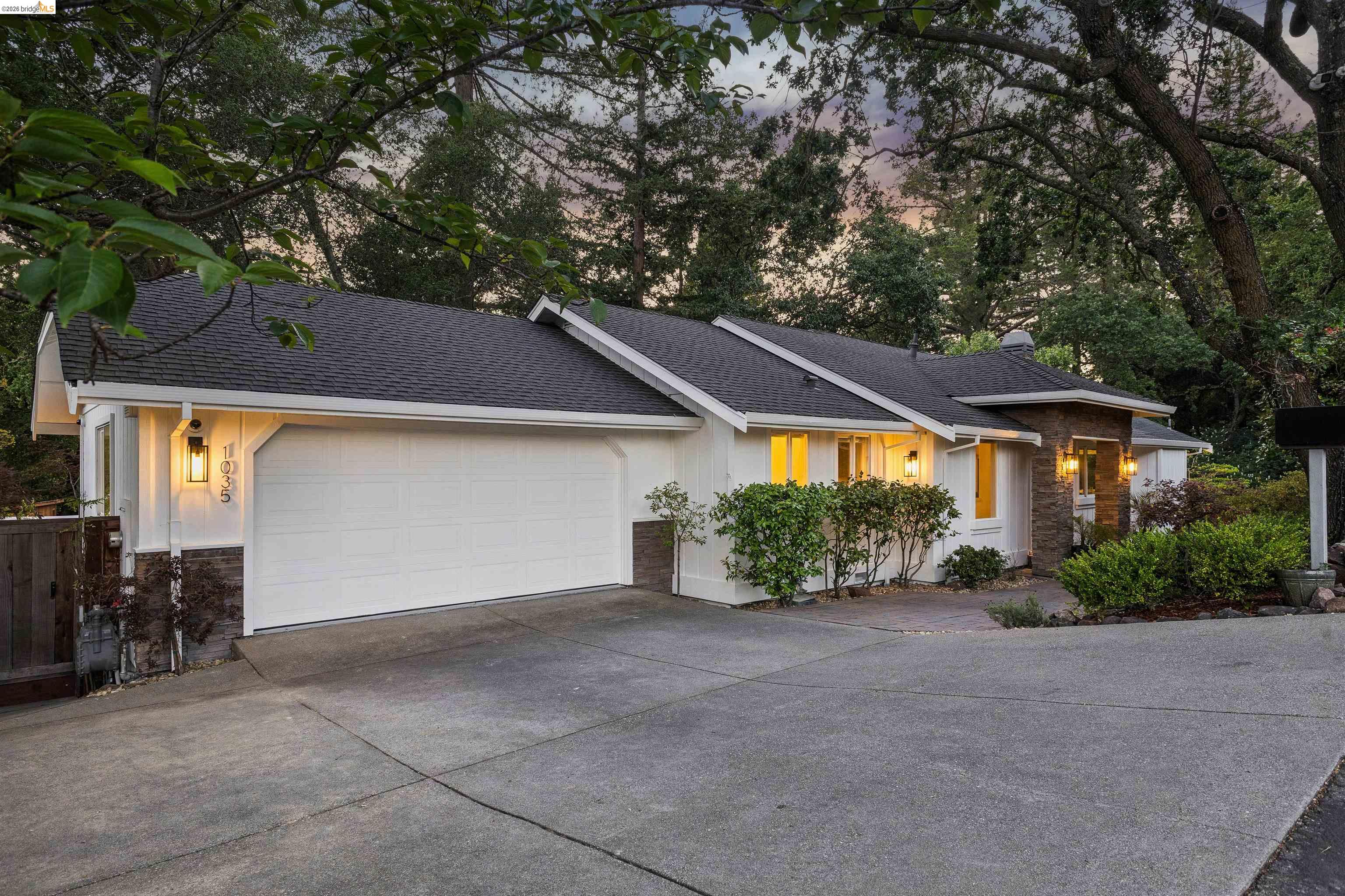 1035 Thompson Rd, Lafayette, CA, 94549