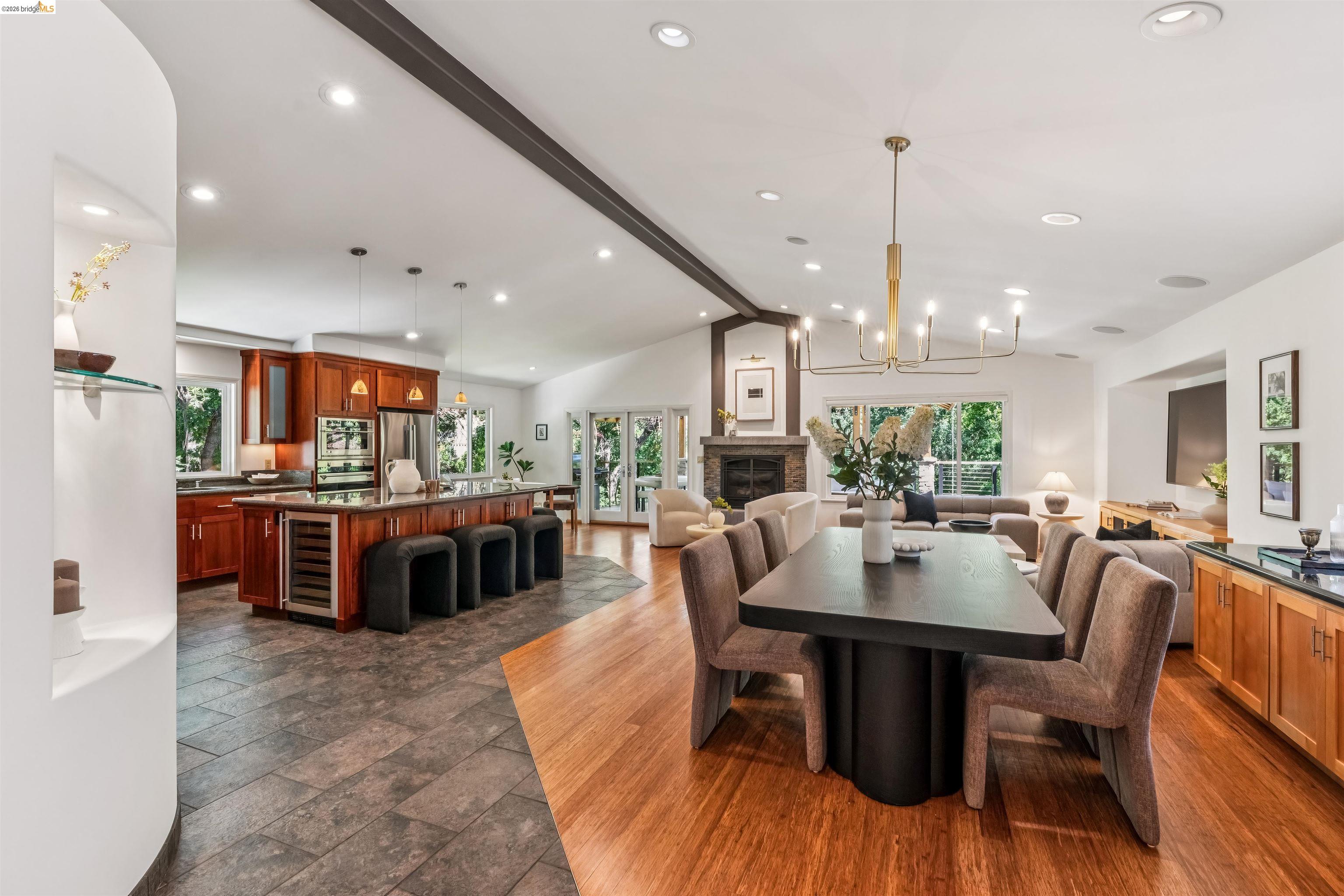 1035 Thompson Rd, Lafayette, CA, 94549