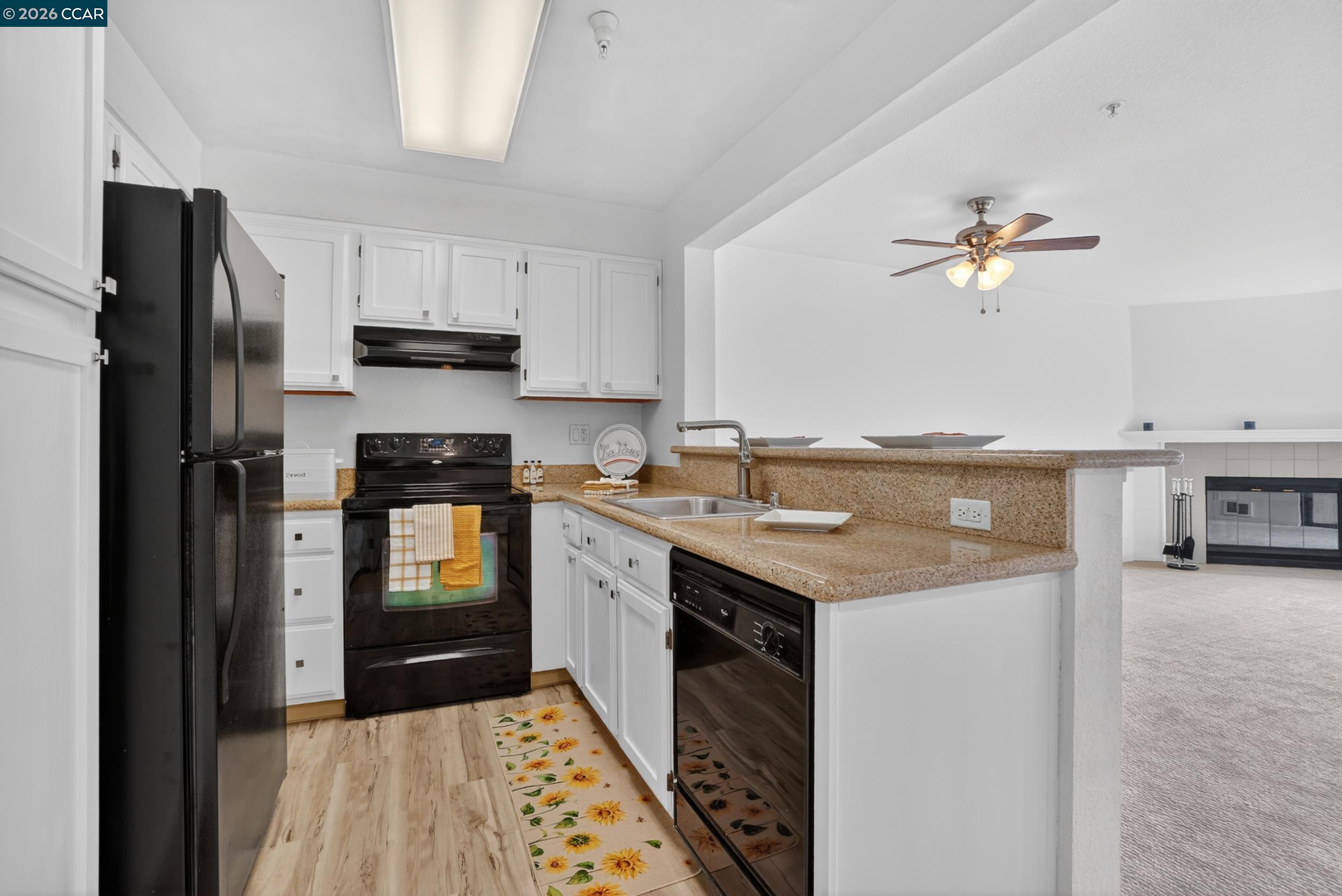 Photo #11: 41133467 Listing: Photo #11
