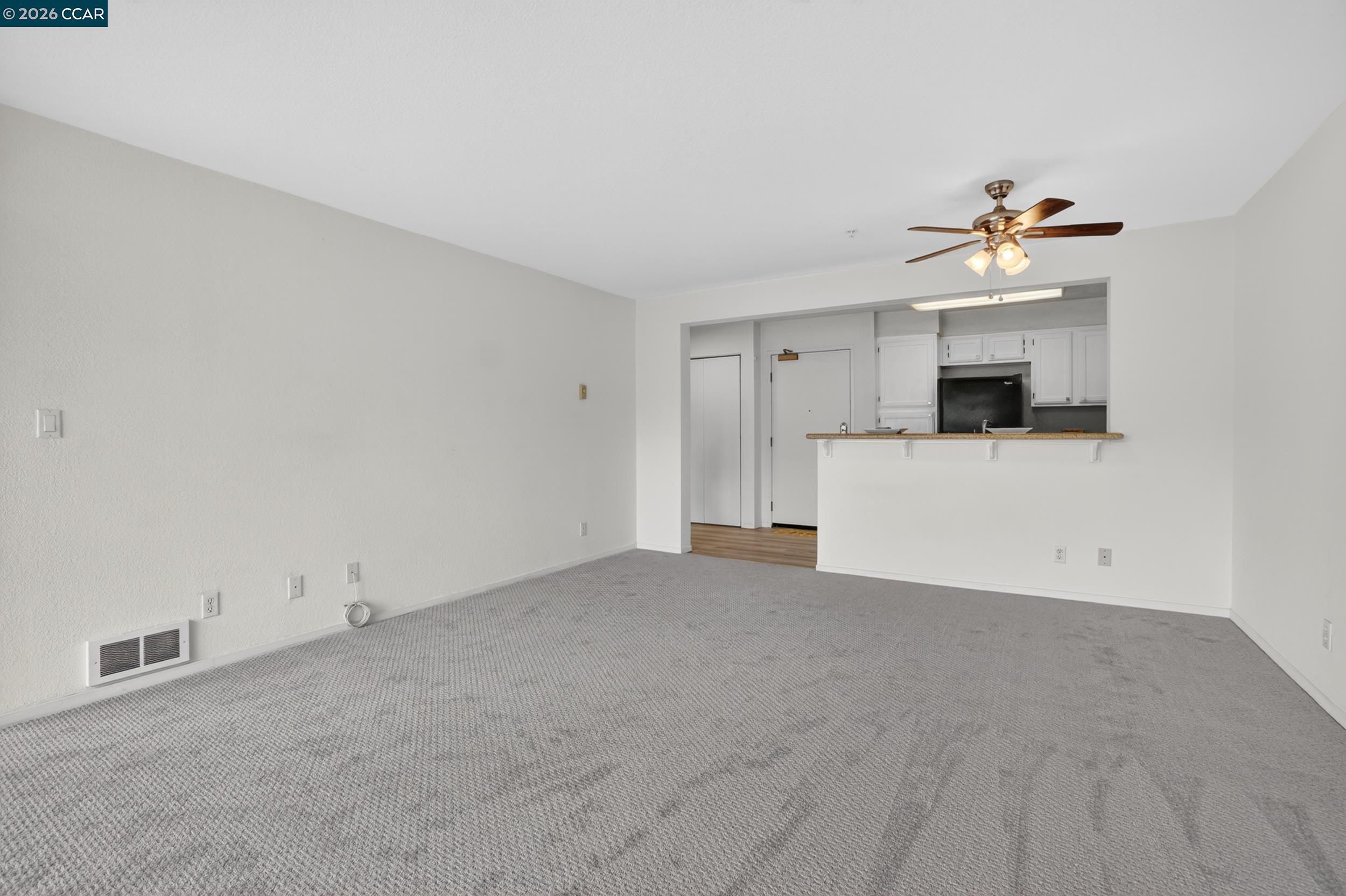 Photo #17: 41133467 Listing: Photo #17
