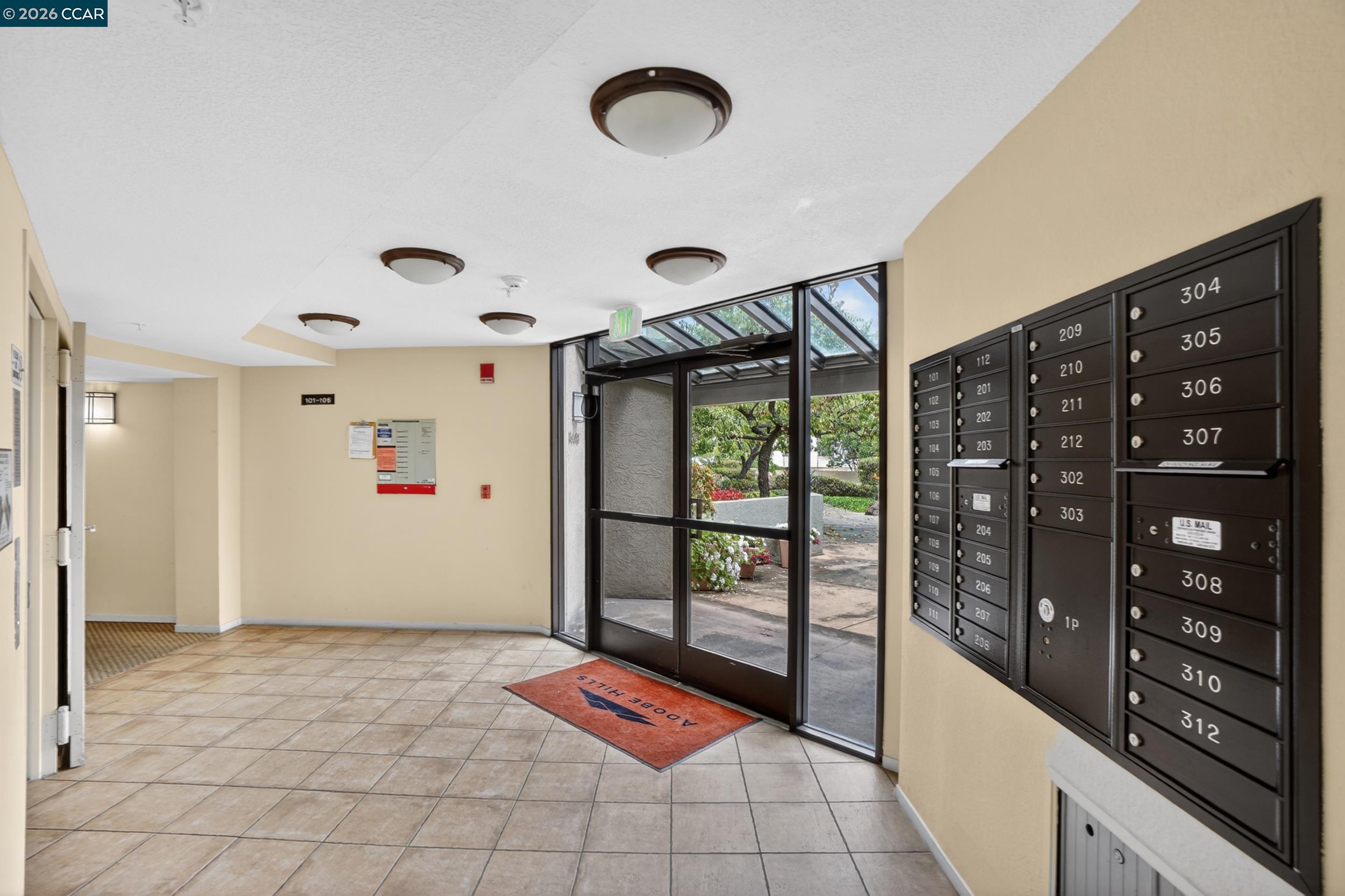 Photo #6: 41133467 Listing: Photo #6