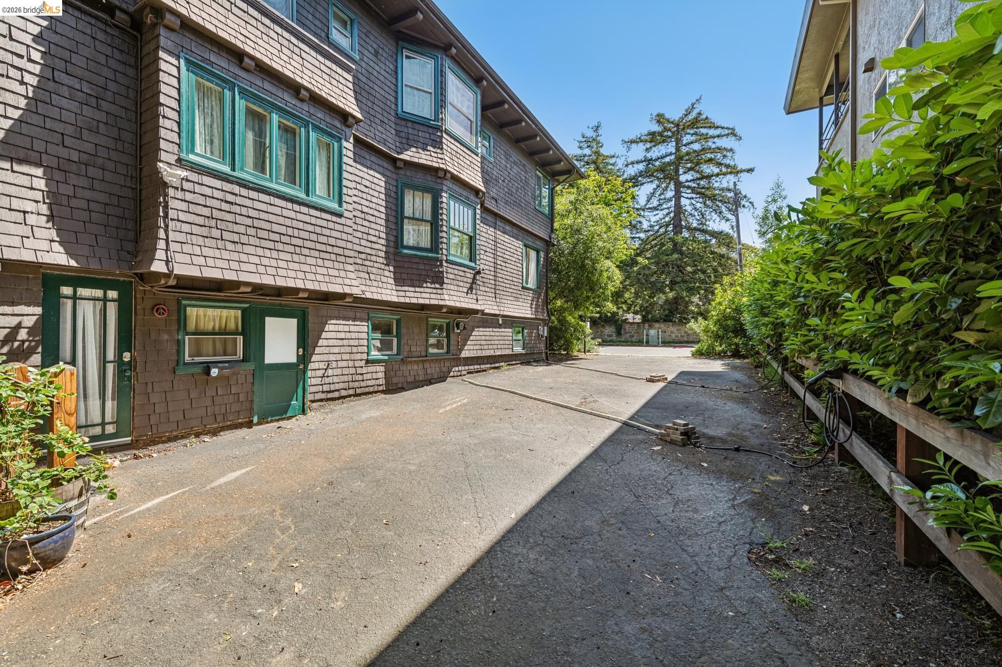 Photo #33: 41133469 Listing: Photo #33