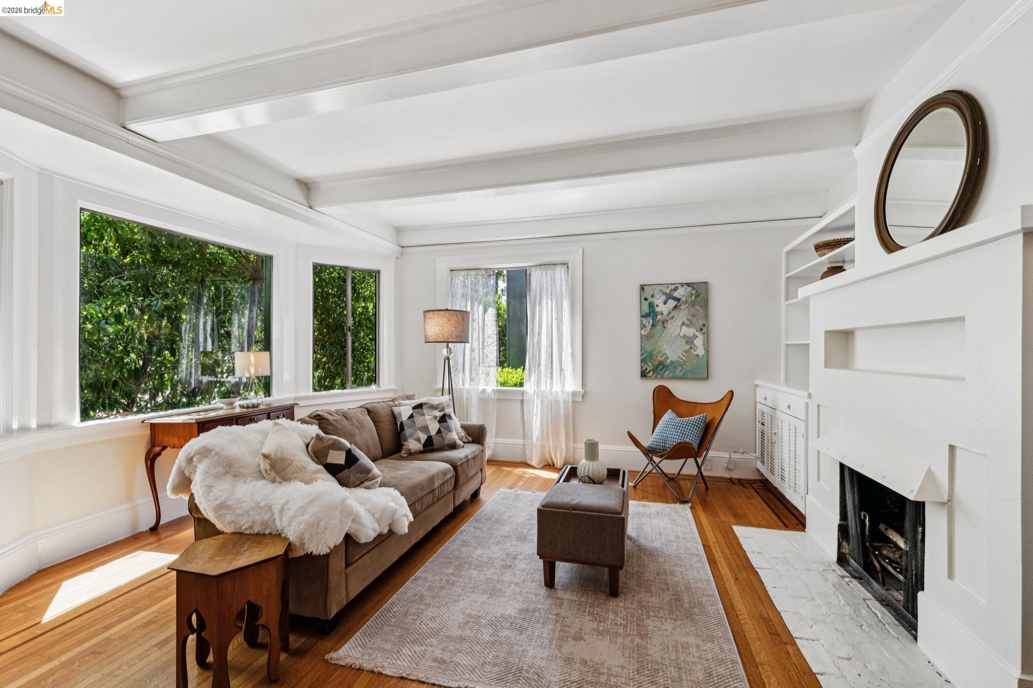Photo #6: 41133469 Listing: Photo #6