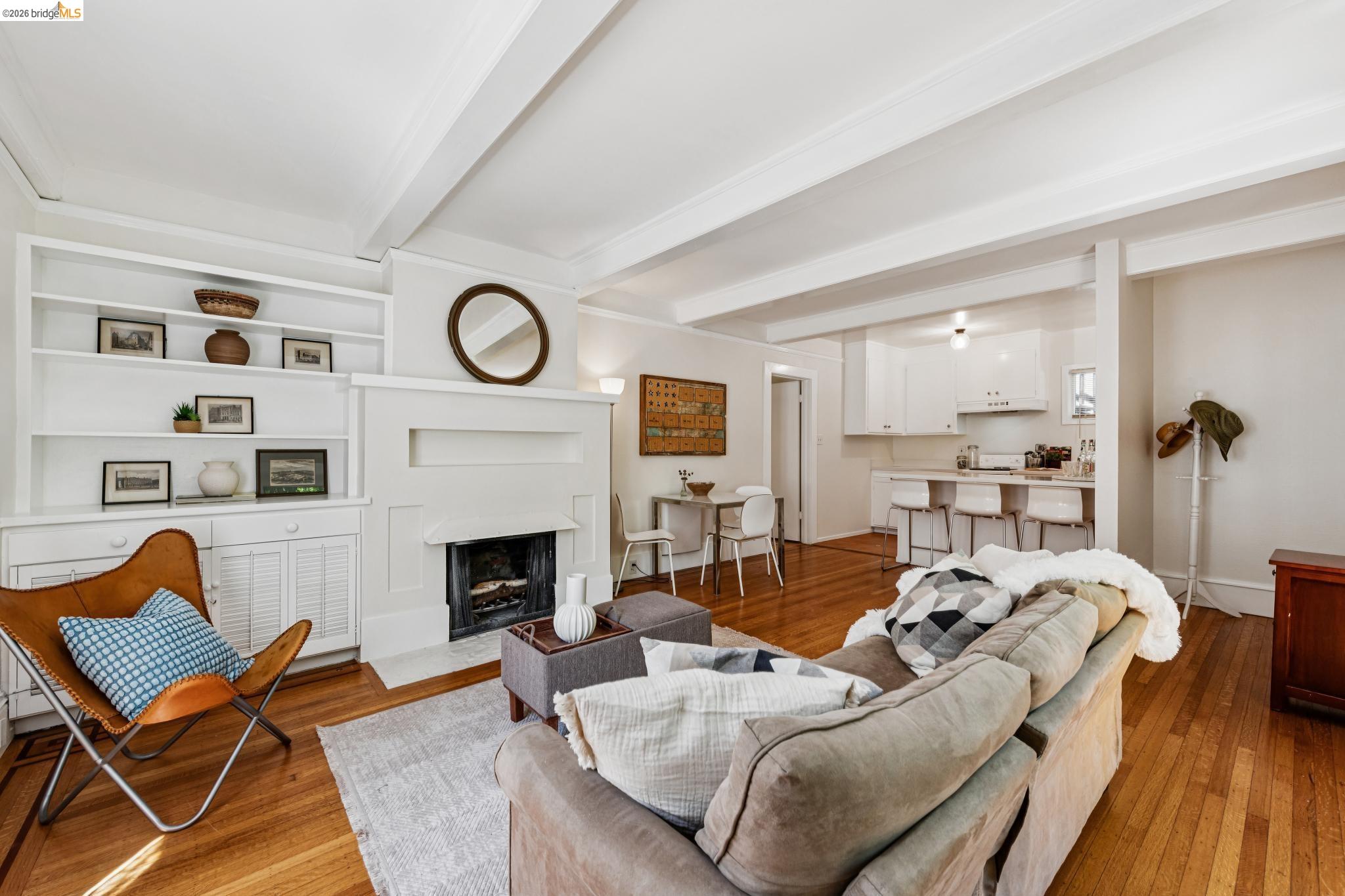 Photo #7: 41133469 Listing: Photo #7