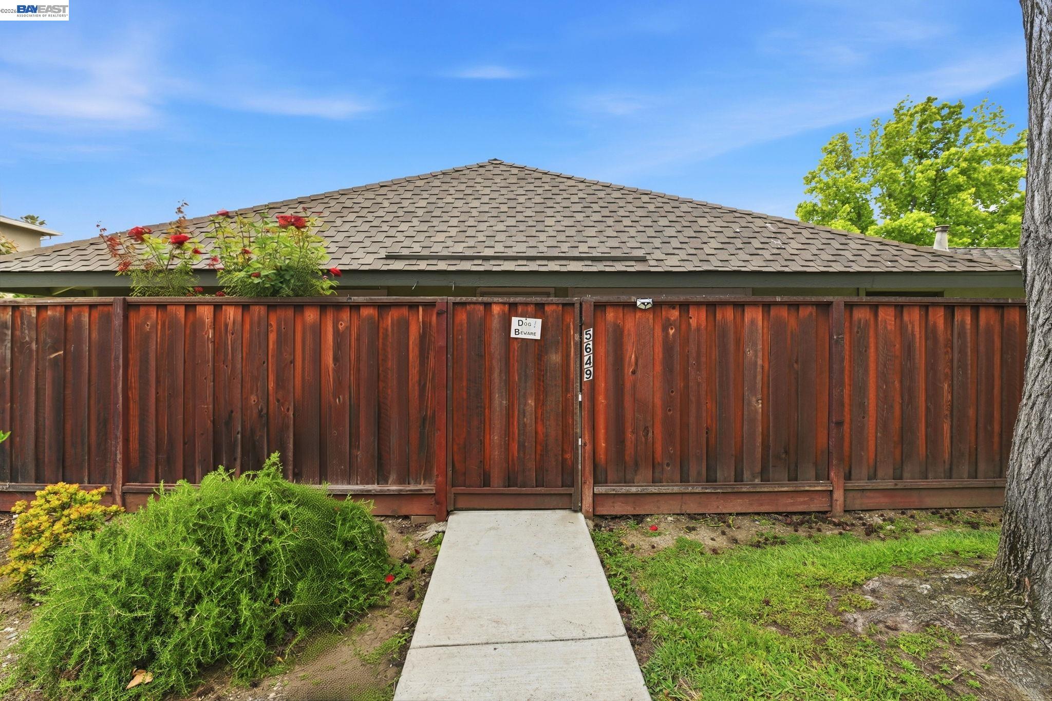 Photo #4: 41133475 Listing: Photo #4