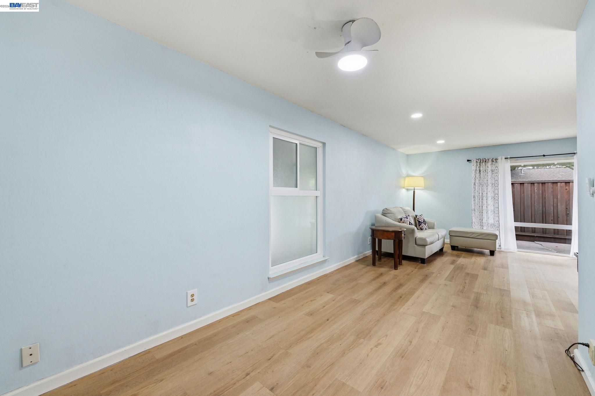 Photo #9: 41133475 Listing: Photo #9