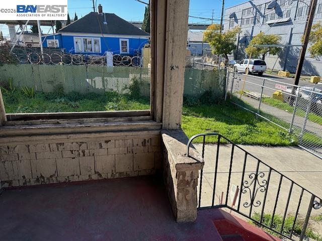 1024 50Th Ave, Oakland CA 94601 — photo 28