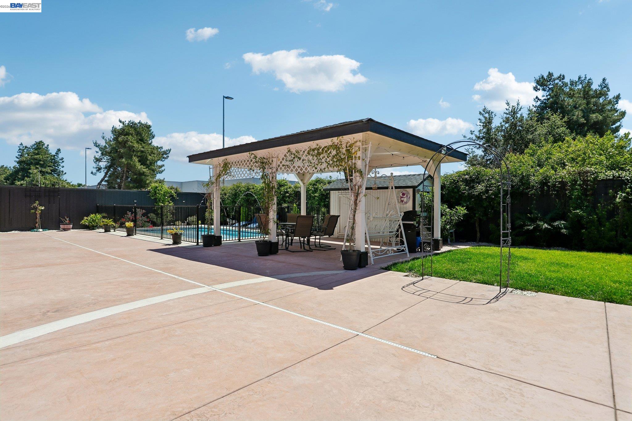 2386 Interlaken Ct, Lodi, CA, 95242