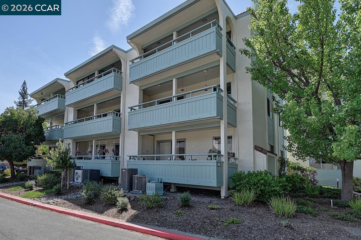 Photo #28: 41133489 Listing: Photo #28