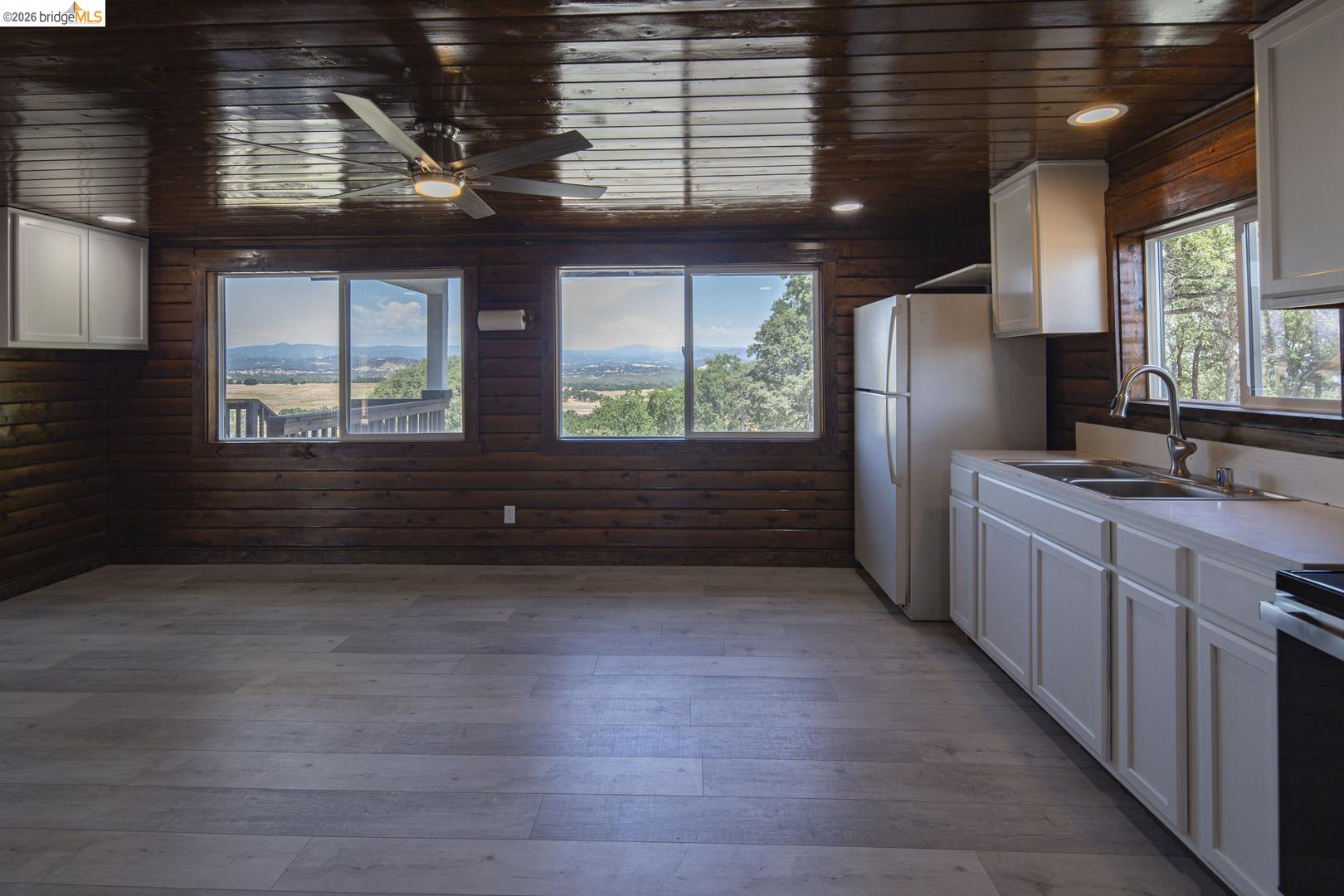 14594 Perricone RD, Jamestown CA 95327 — photo 16