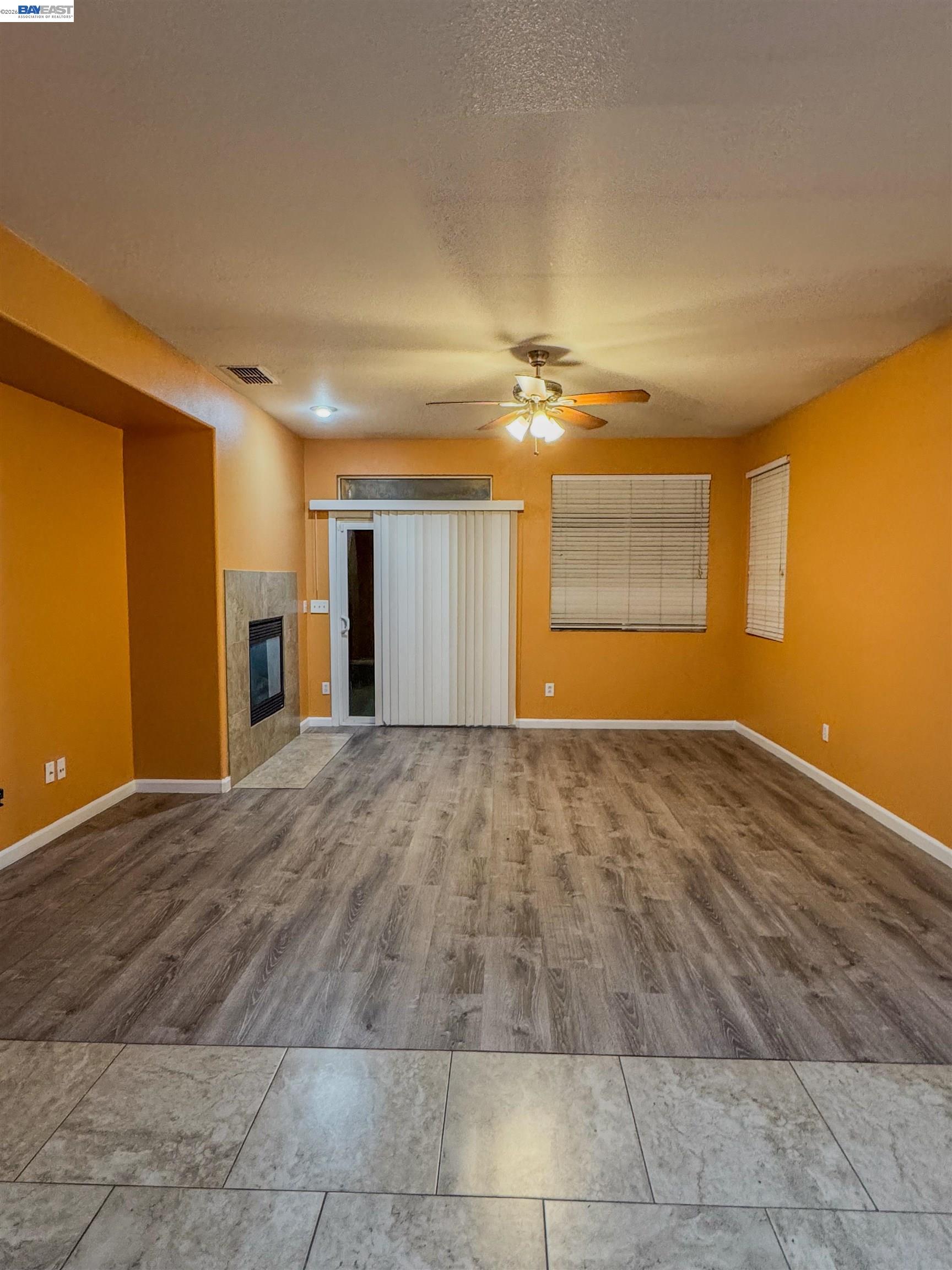 10409 Pebble Run Ln, Stockton CA 95209 — photo 4