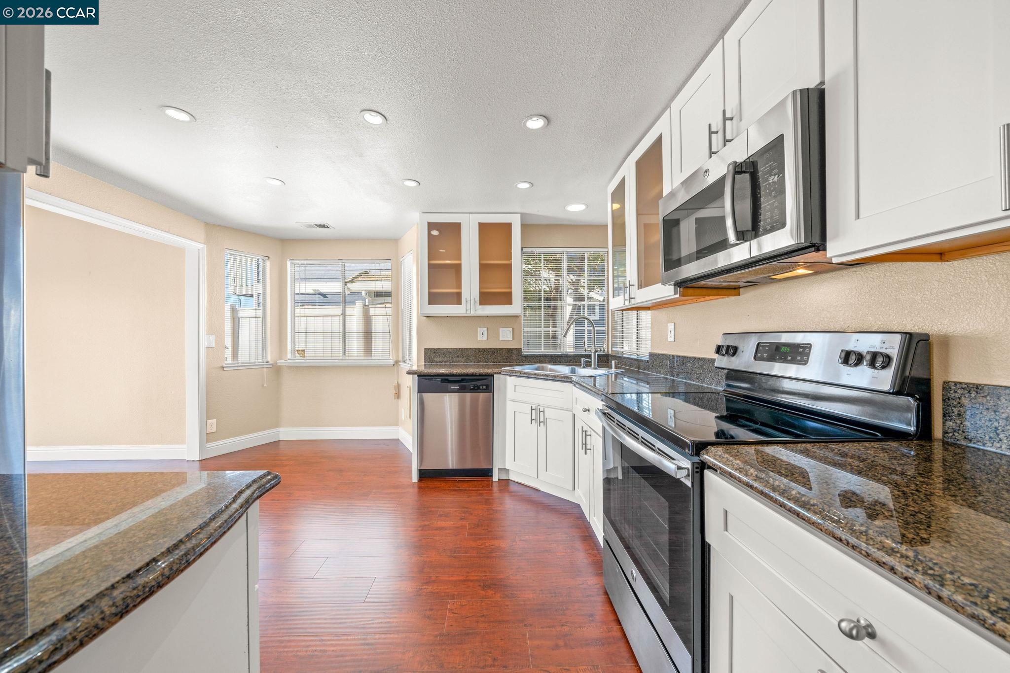 Photo #11: 41133507 Listing: Photo #11