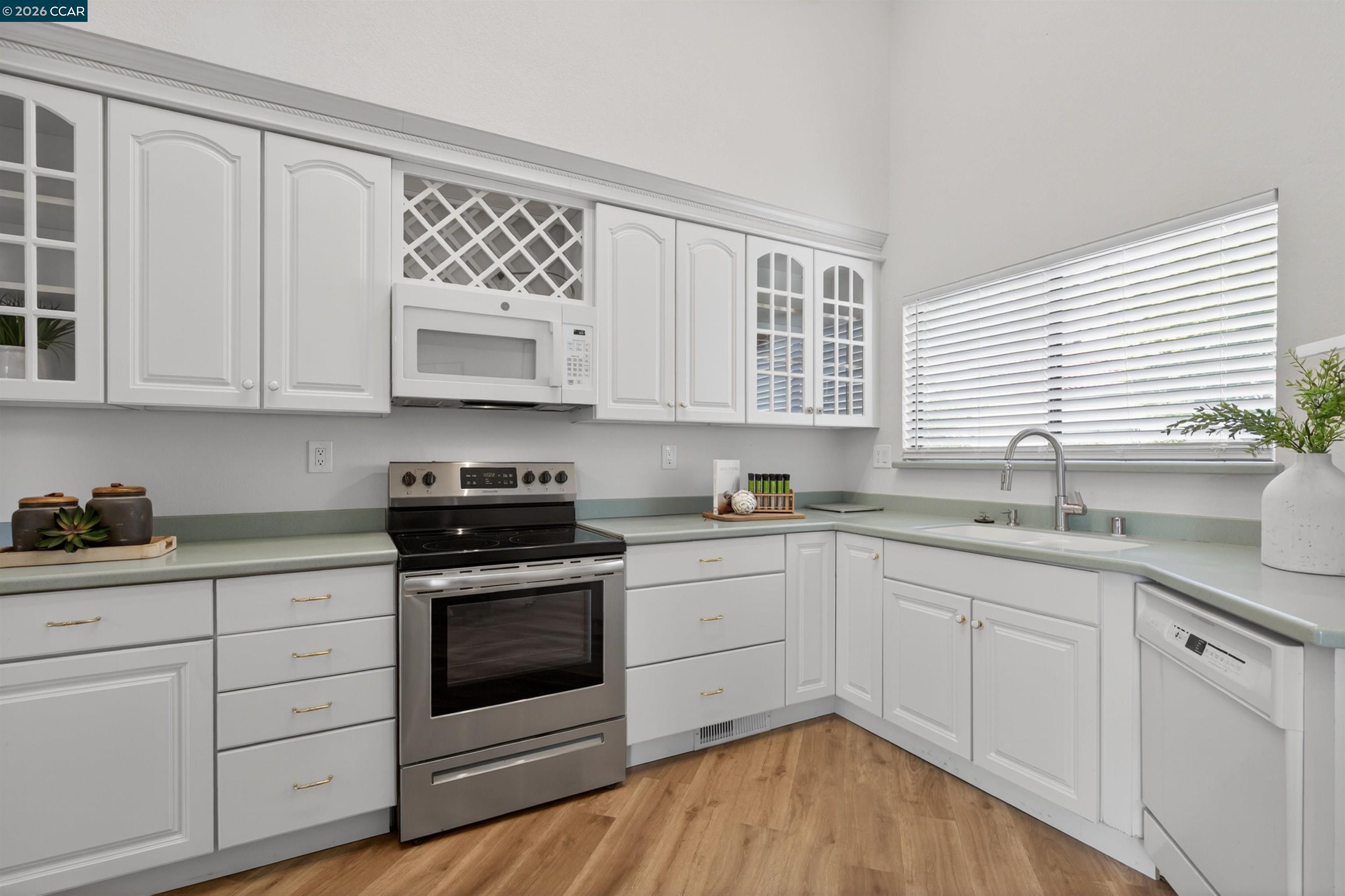 Photo #15: 41133509 Listing: Photo #15
