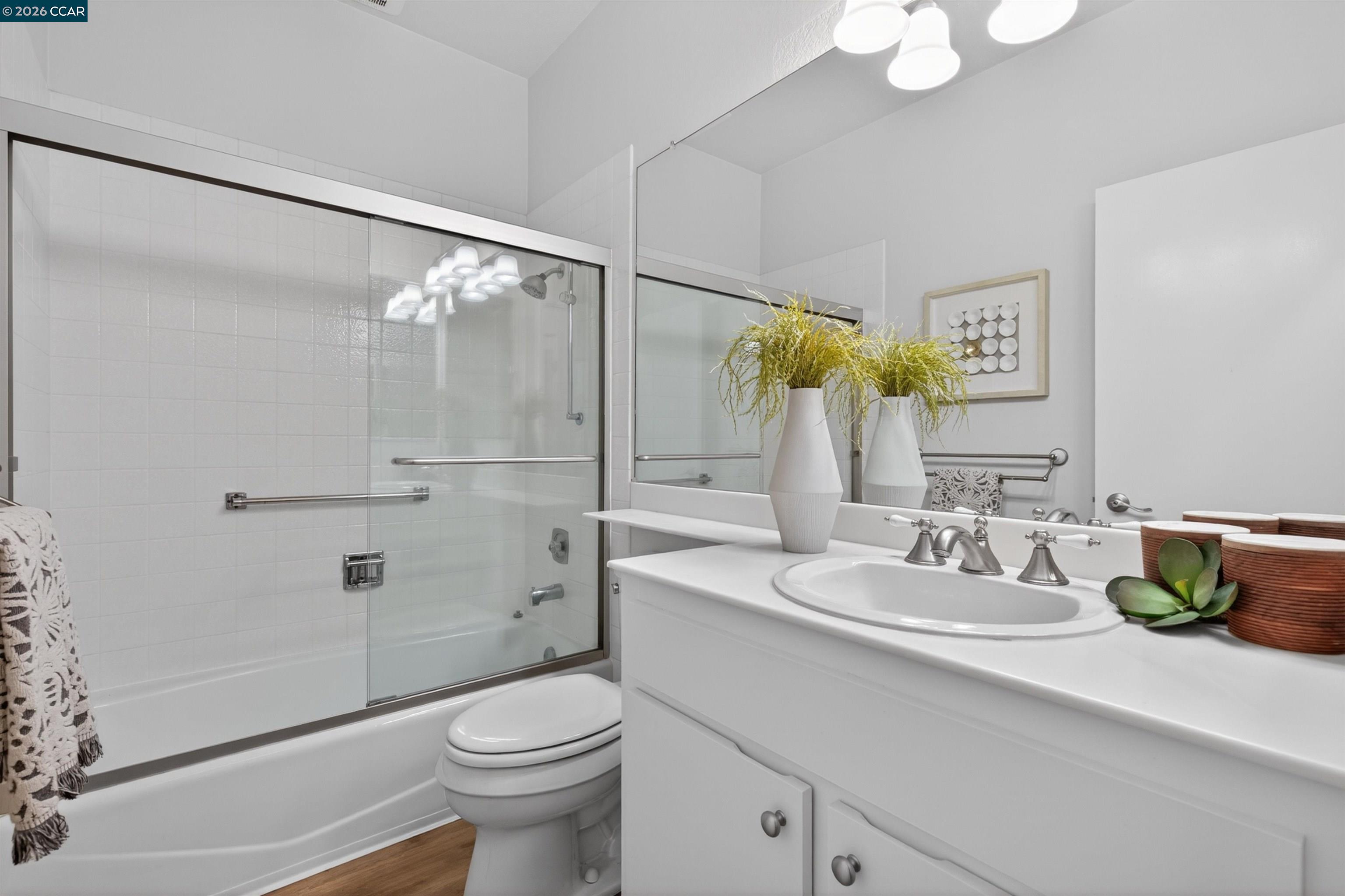 Photo #28: 41133509 Listing: Photo #28