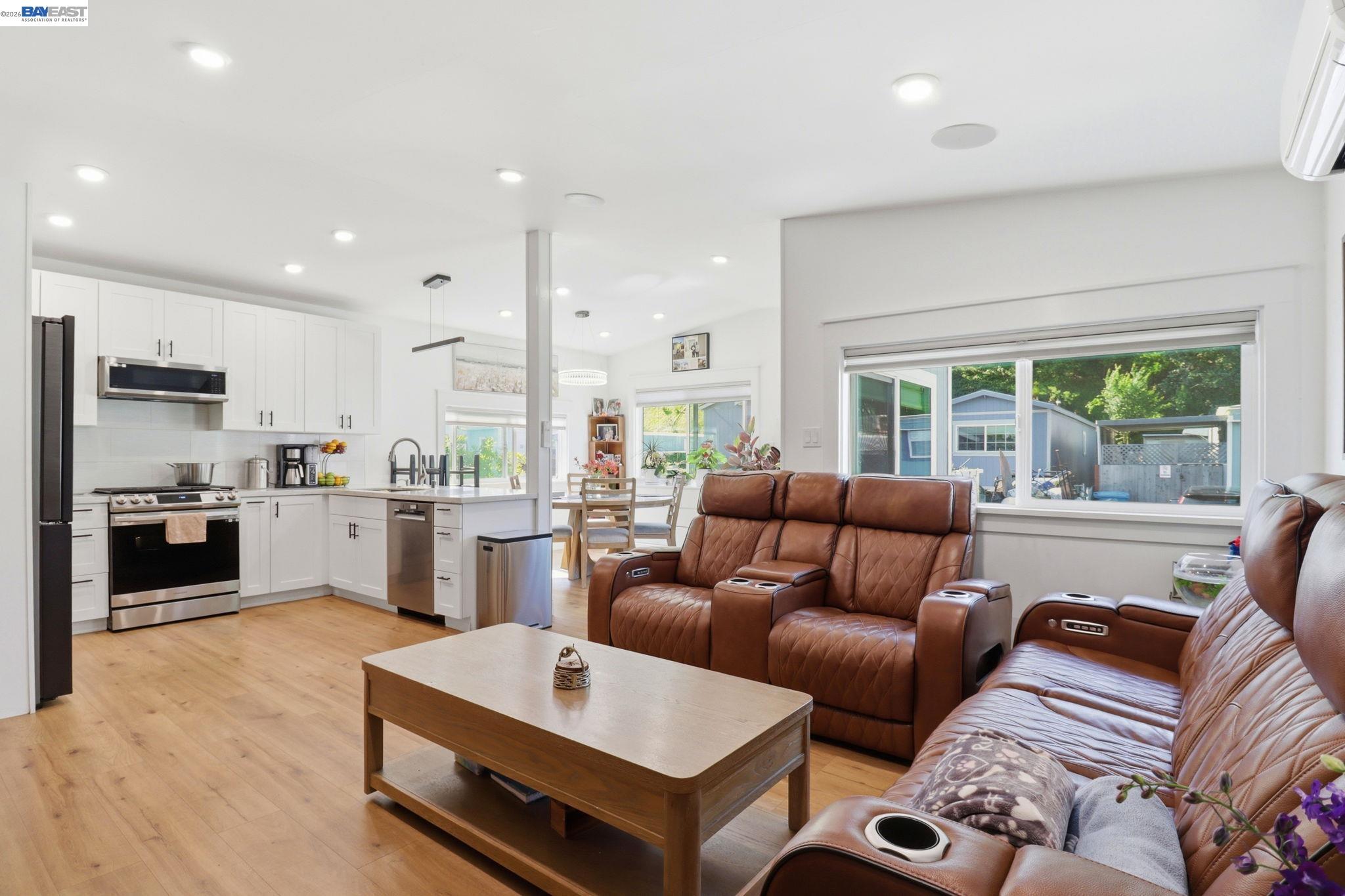 1530 Armstrong UNIT 75, Novato, CA, 94945