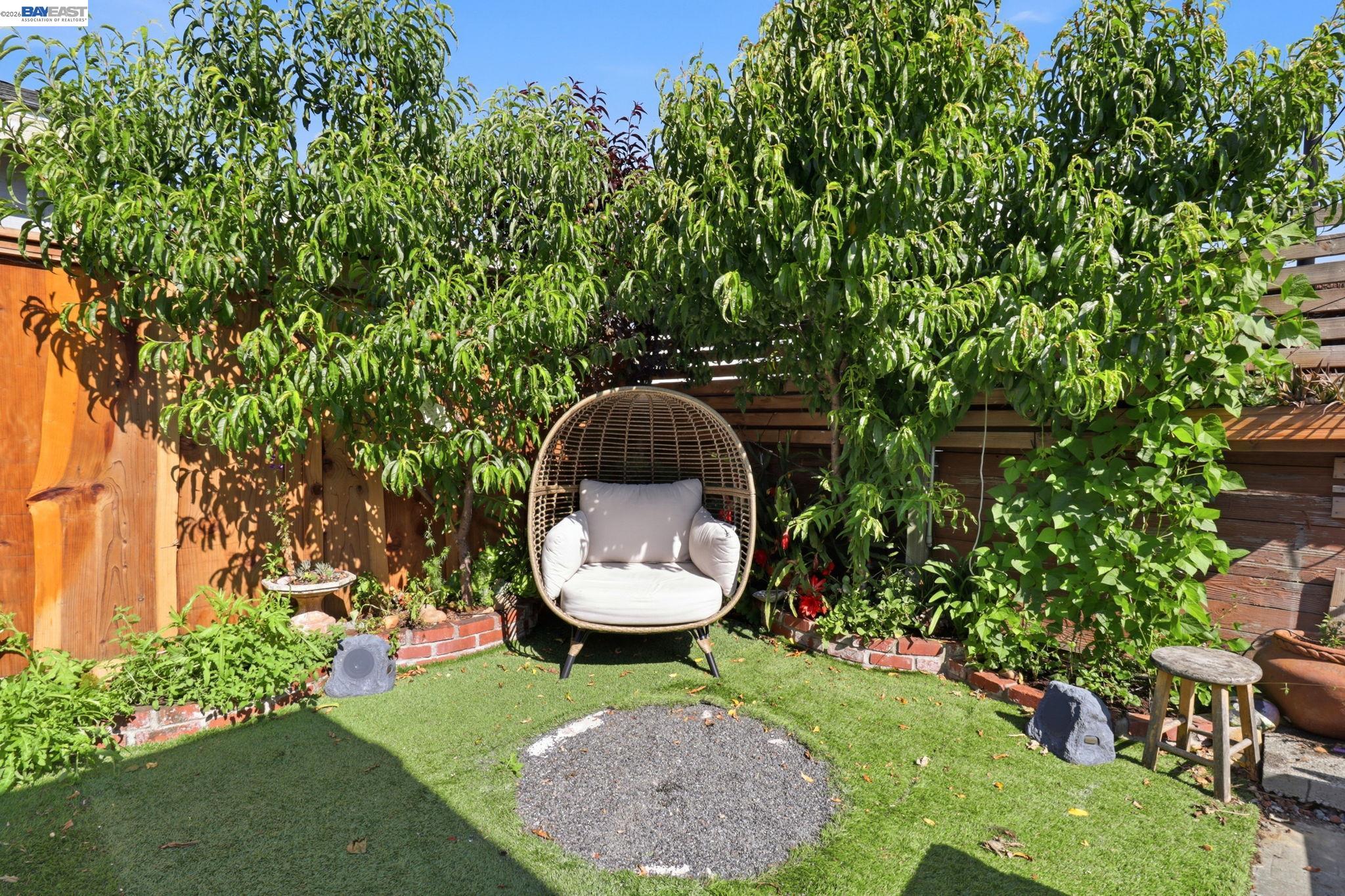 1530 Armstrong UNIT 75, Novato, CA, 94945