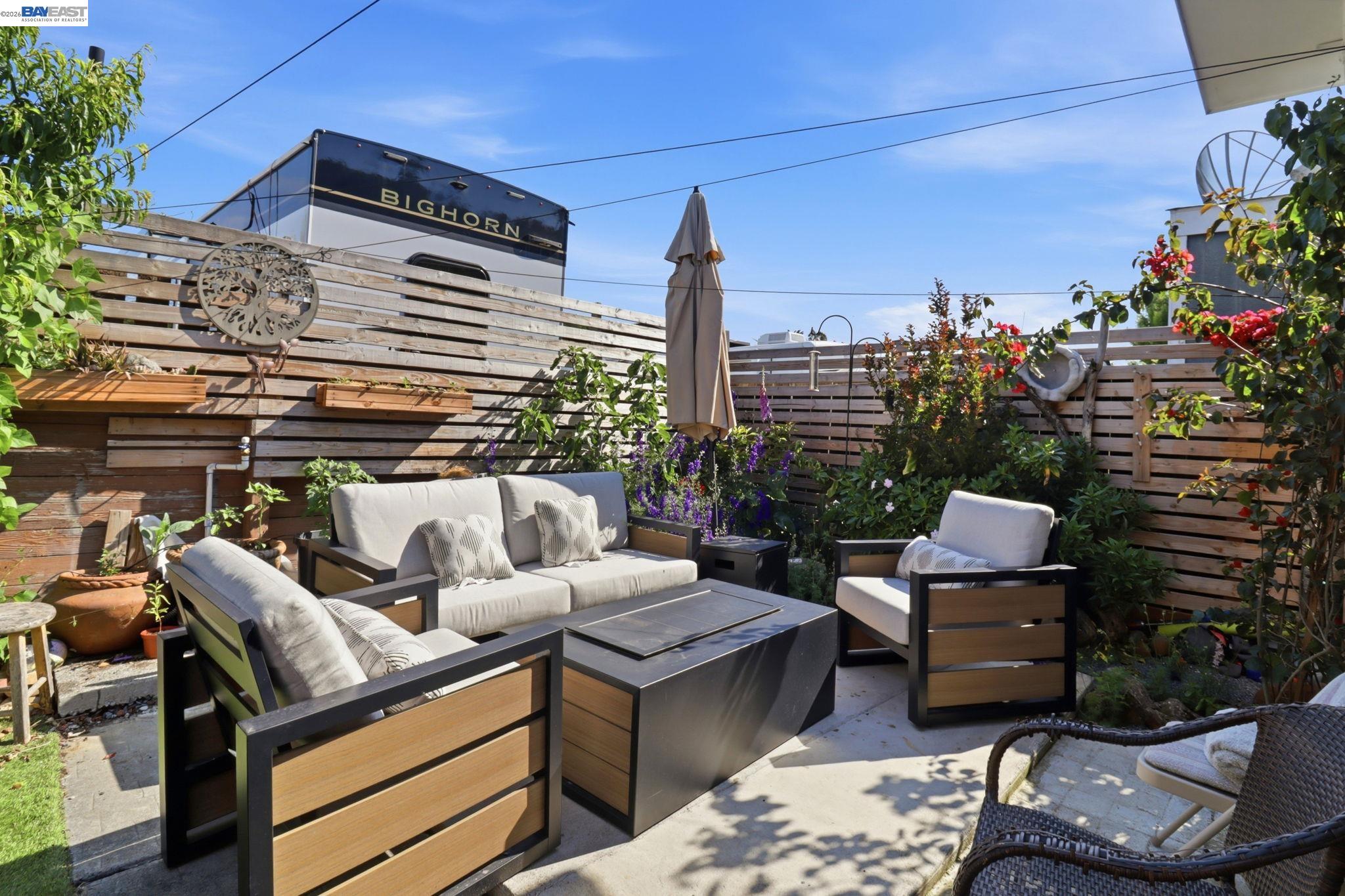 1530 Armstrong UNIT 75, Novato, CA, 94945