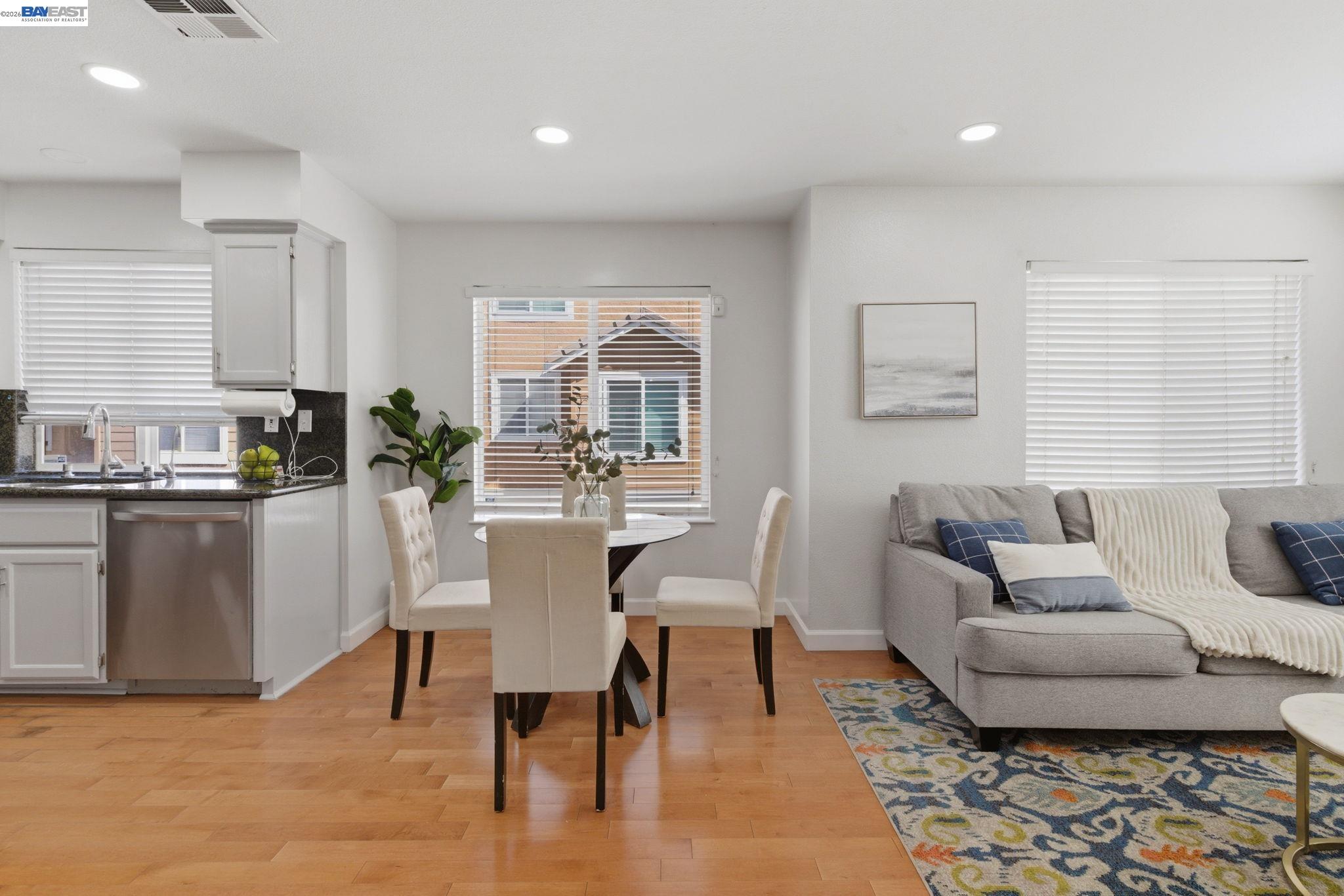 Photo #13: 41133525 Listing: Photo #13