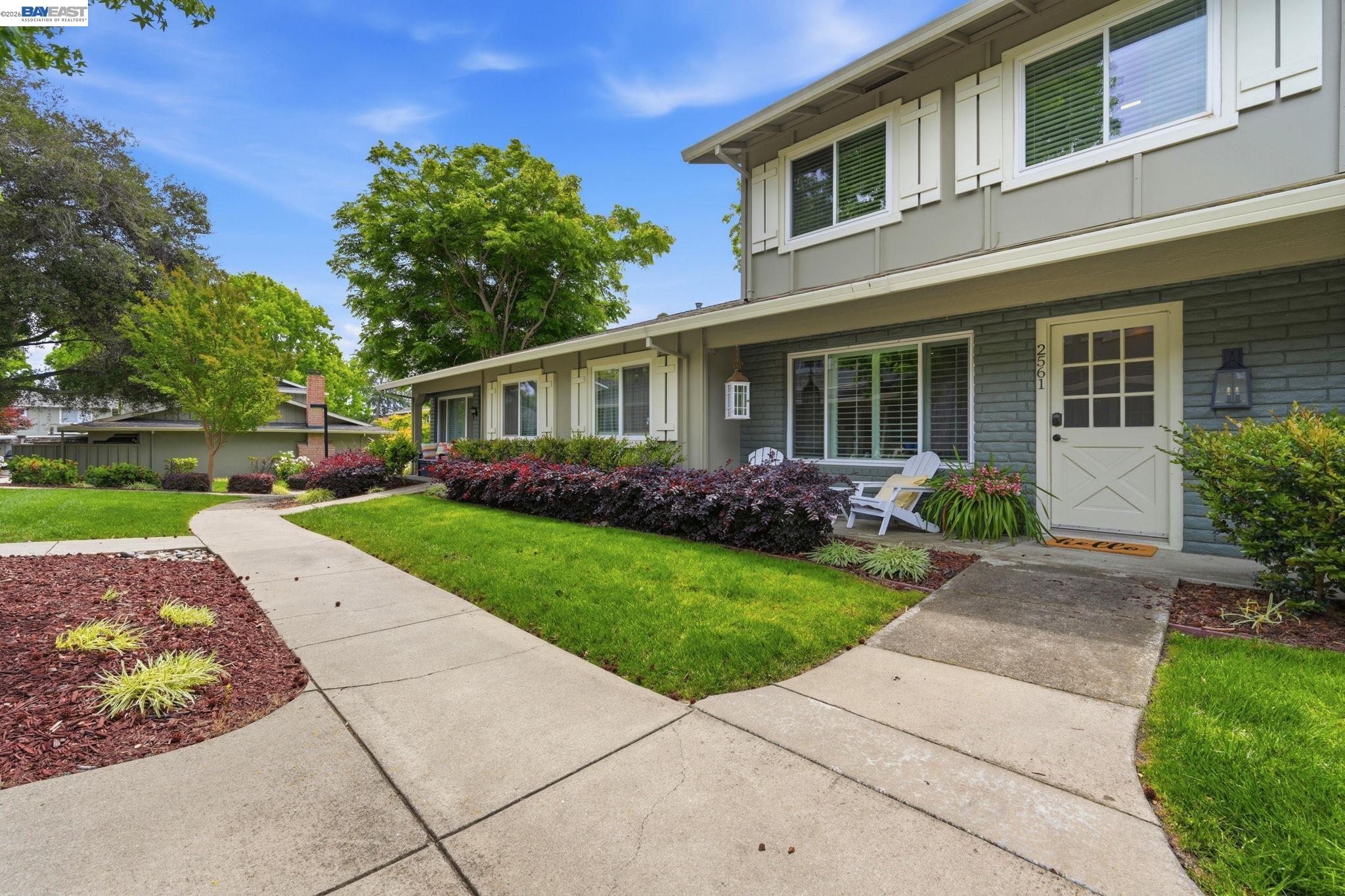 Photo #2: 41133533 Listing: Photo #2