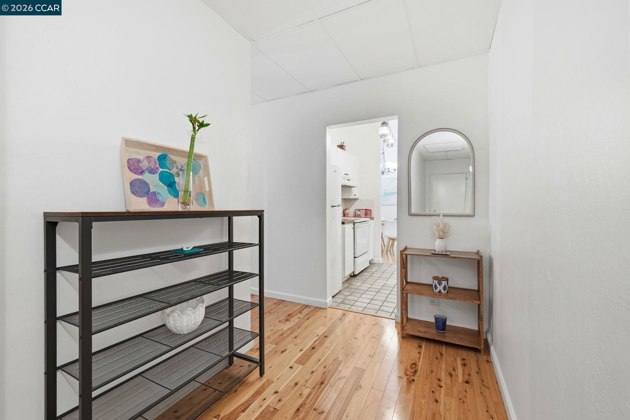 Photo #2: 41133542 Listing: Photo #2