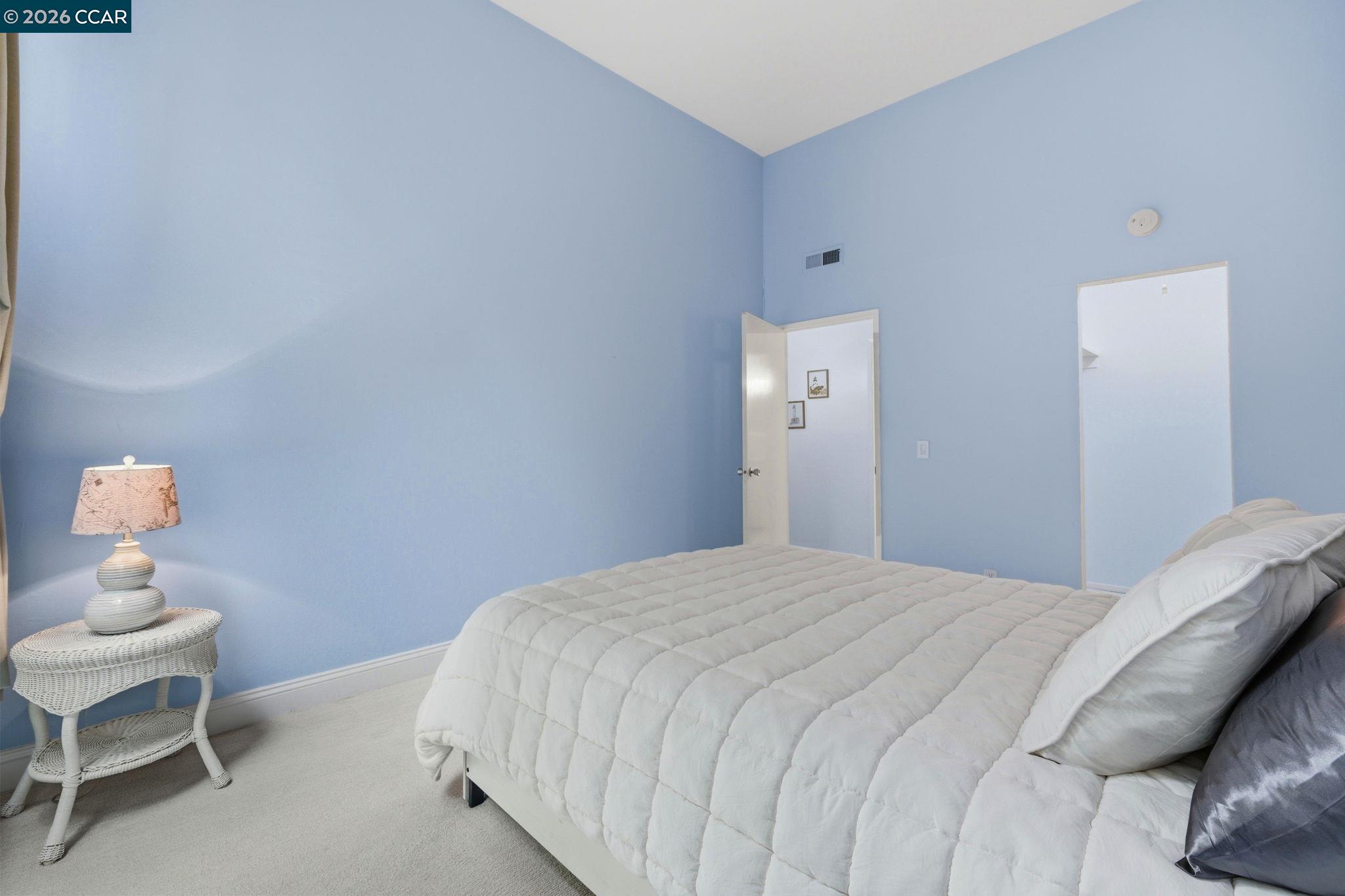 Photo #16: 41133542 Listing: Photo #16