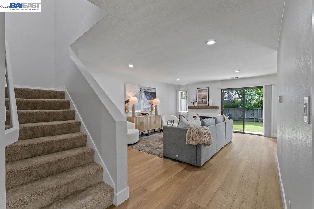 Photo #5: 41133544 Listing: Photo #5