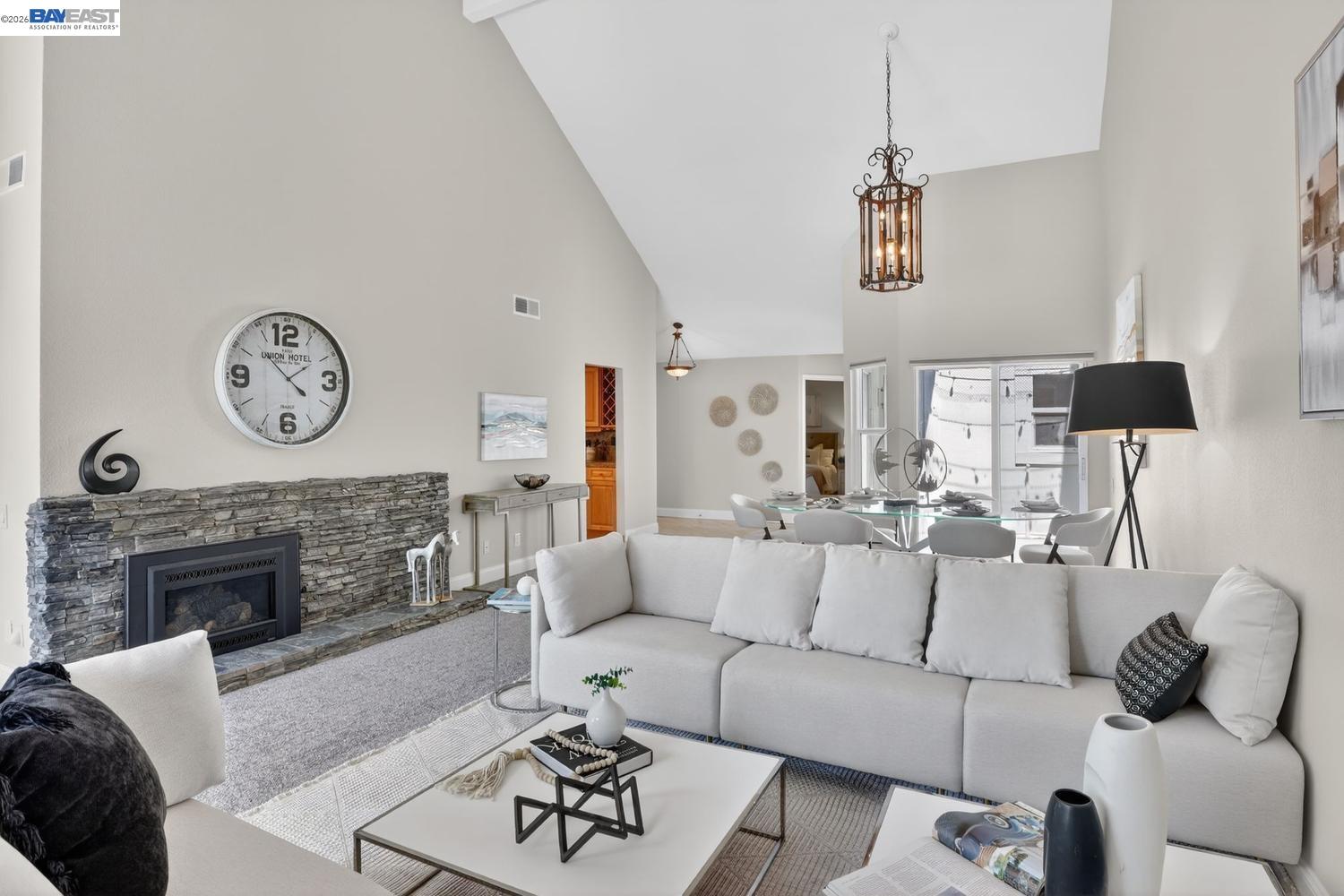 Photo #7: 41133547 Listing: Photo #7