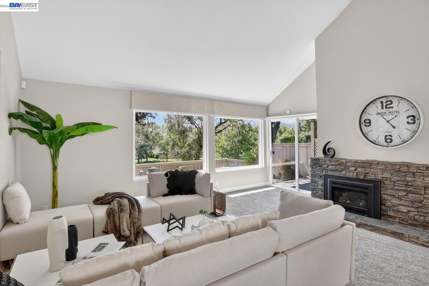 Photo #8: 41133547 Listing: Photo #8