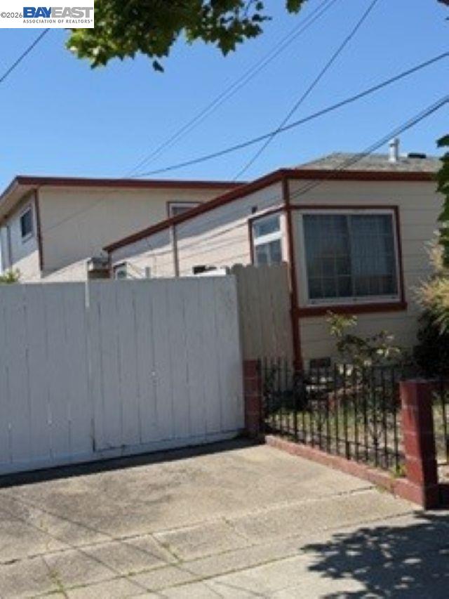 917 Mills Ave, San Bruno CA 94066 — photo 2