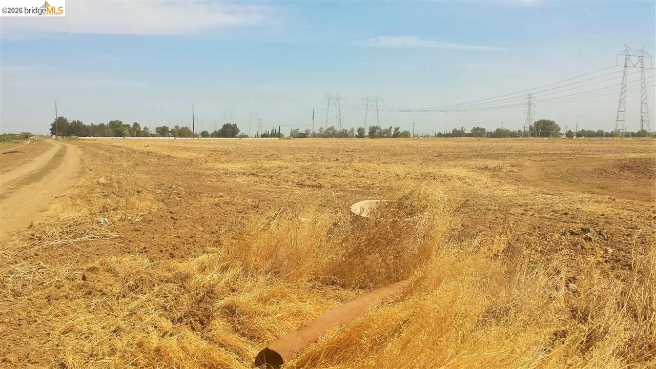 8000 BALFOUR RD, Brentwood CA 94513 — photo 14