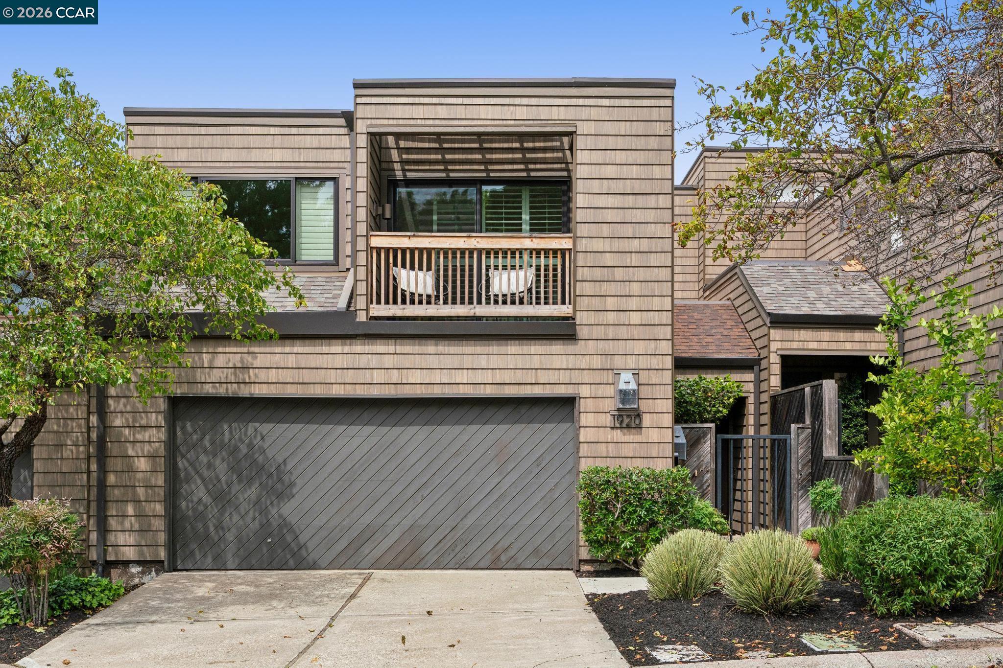 Photo #2: 41133567 Listing: Photo #2