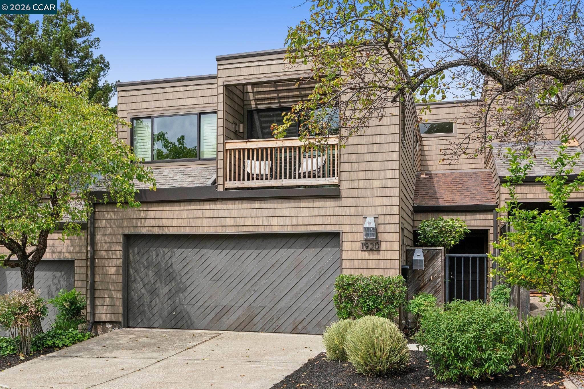 Photo #3: 41133567 Listing: Photo #3