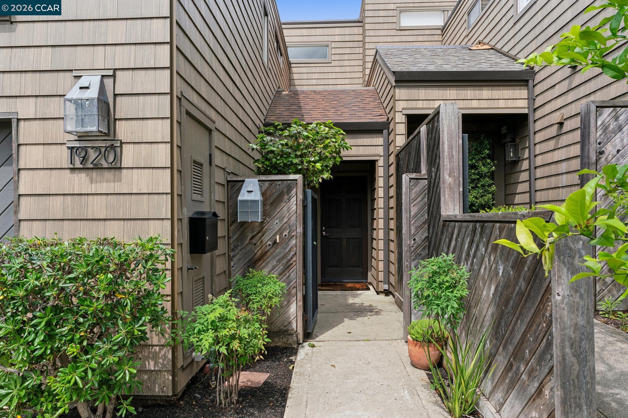 Photo #5: 41133567 Listing: Photo #5