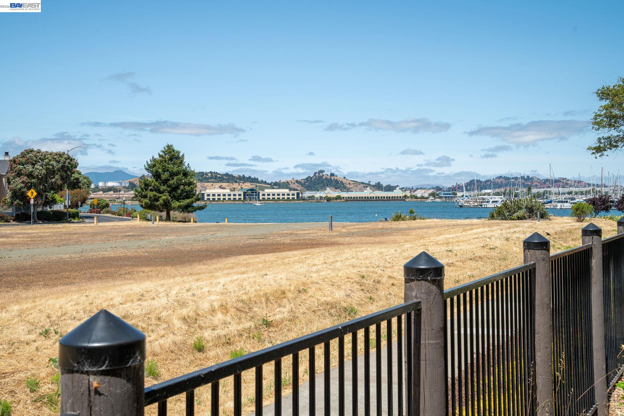 Photo #17: 41133568 Listing: Photo #17
