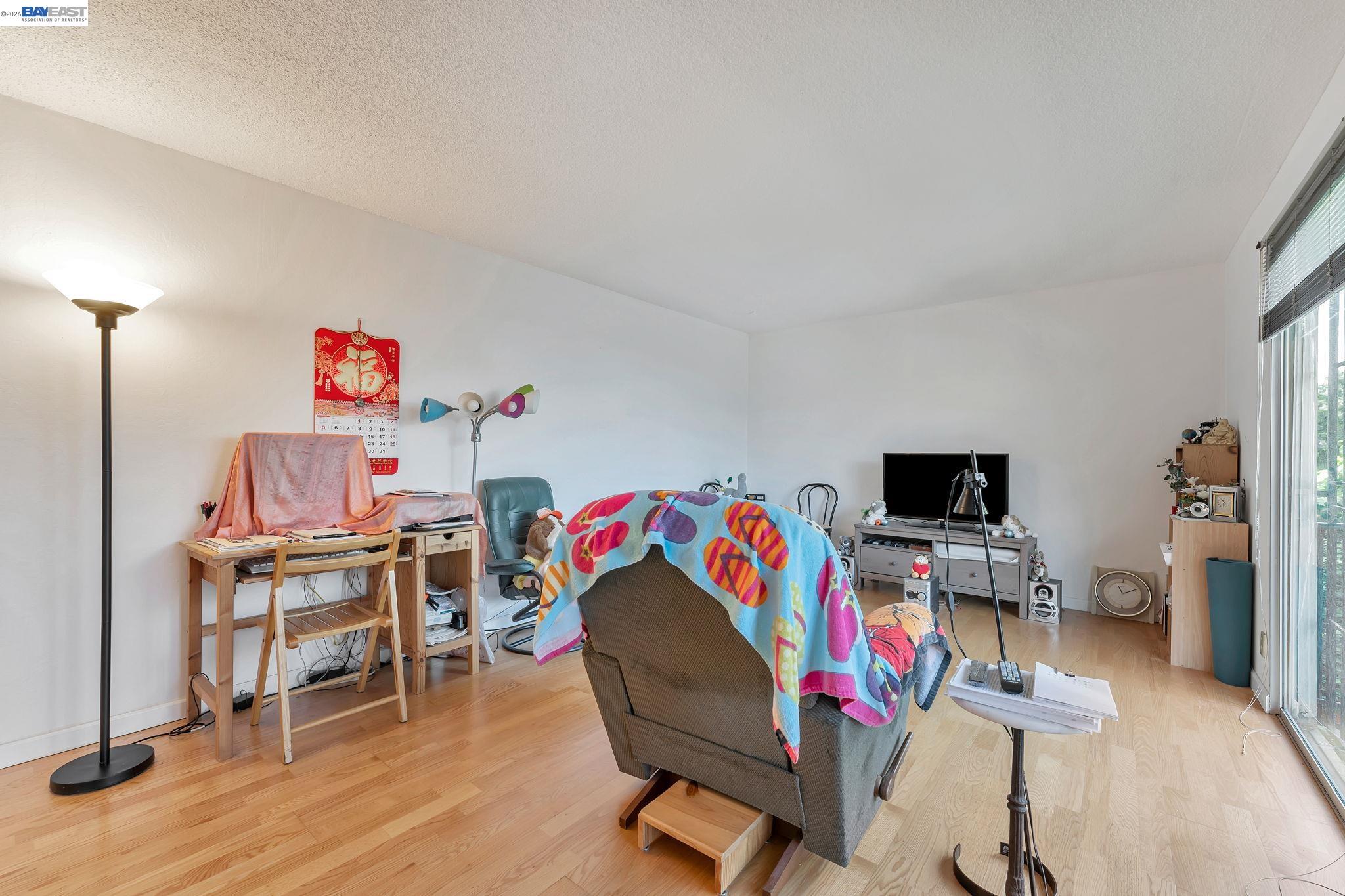 Photo #15: 41133601 Listing: Photo #15