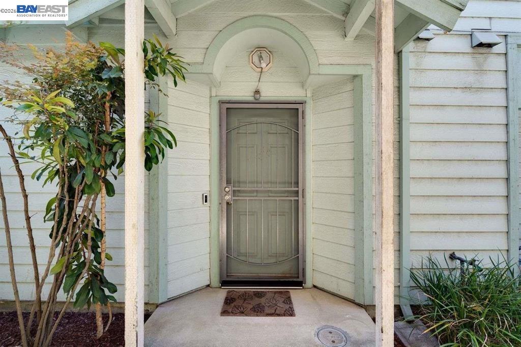 Photo #3: 41133609 Listing: Photo #3