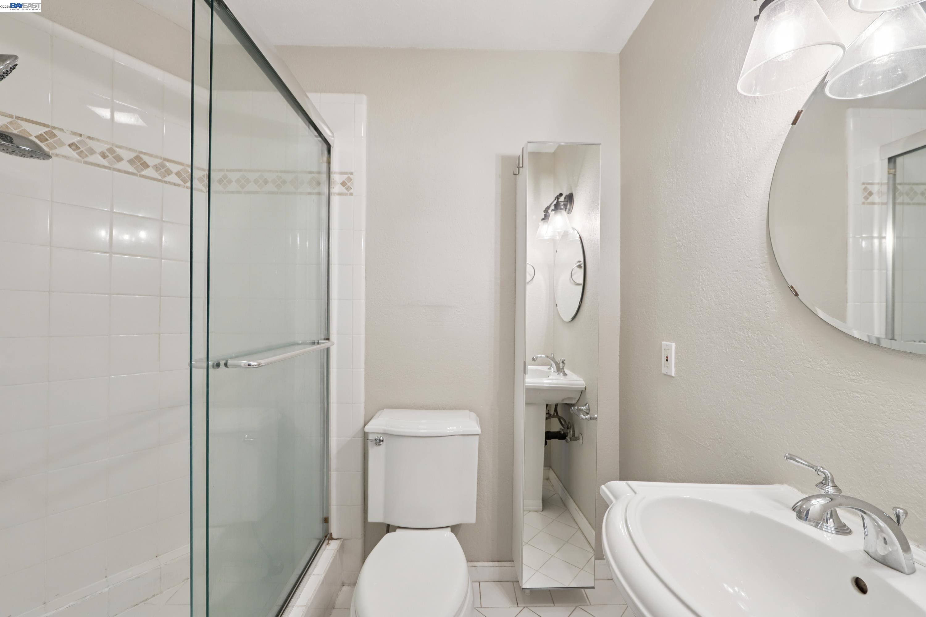 Photo #7: 41133621 Listing: Photo #7