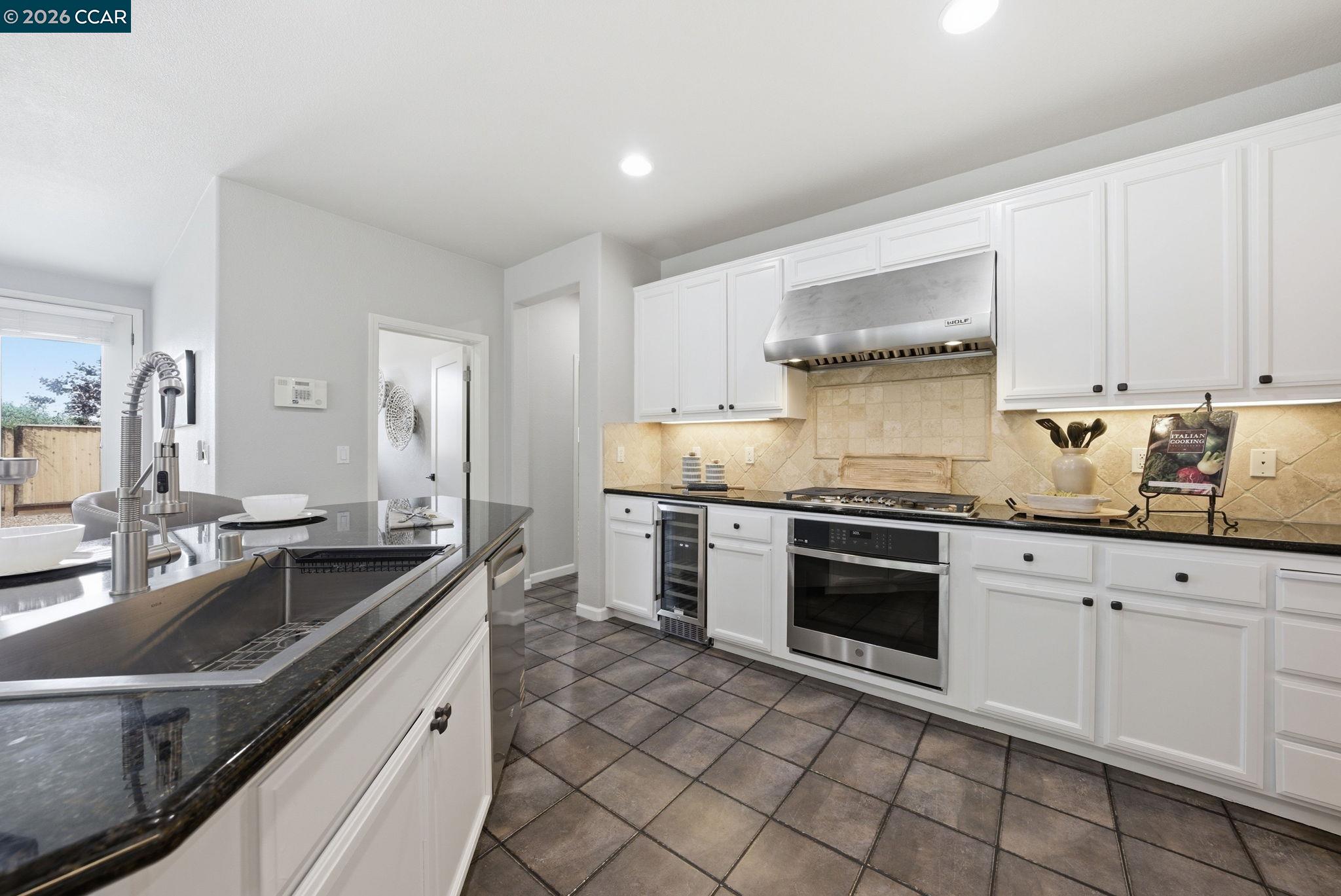 1248 Oak Knoll Dr, Concord, CA, 94521