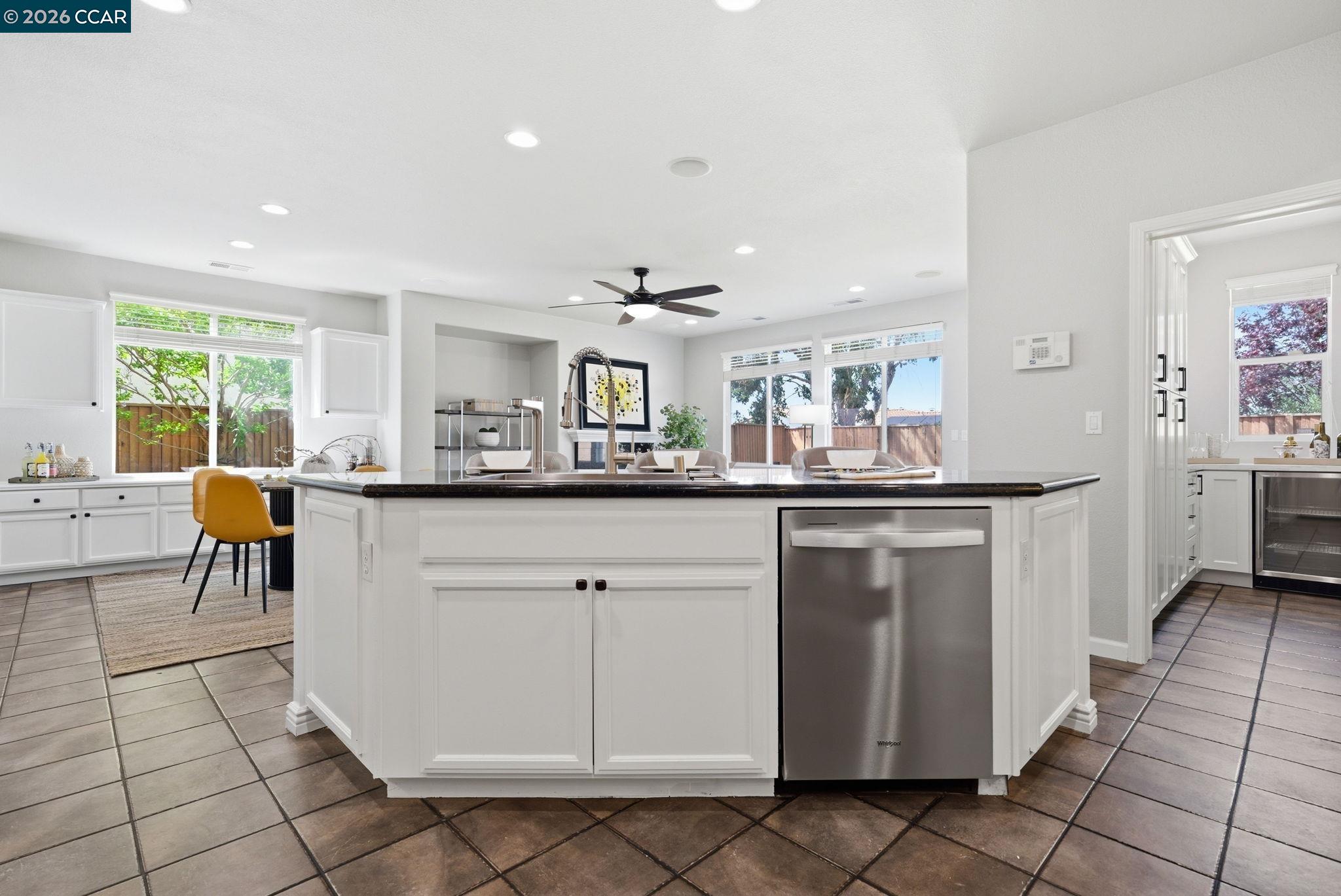 1248 Oak Knoll Dr, Concord, CA, 94521